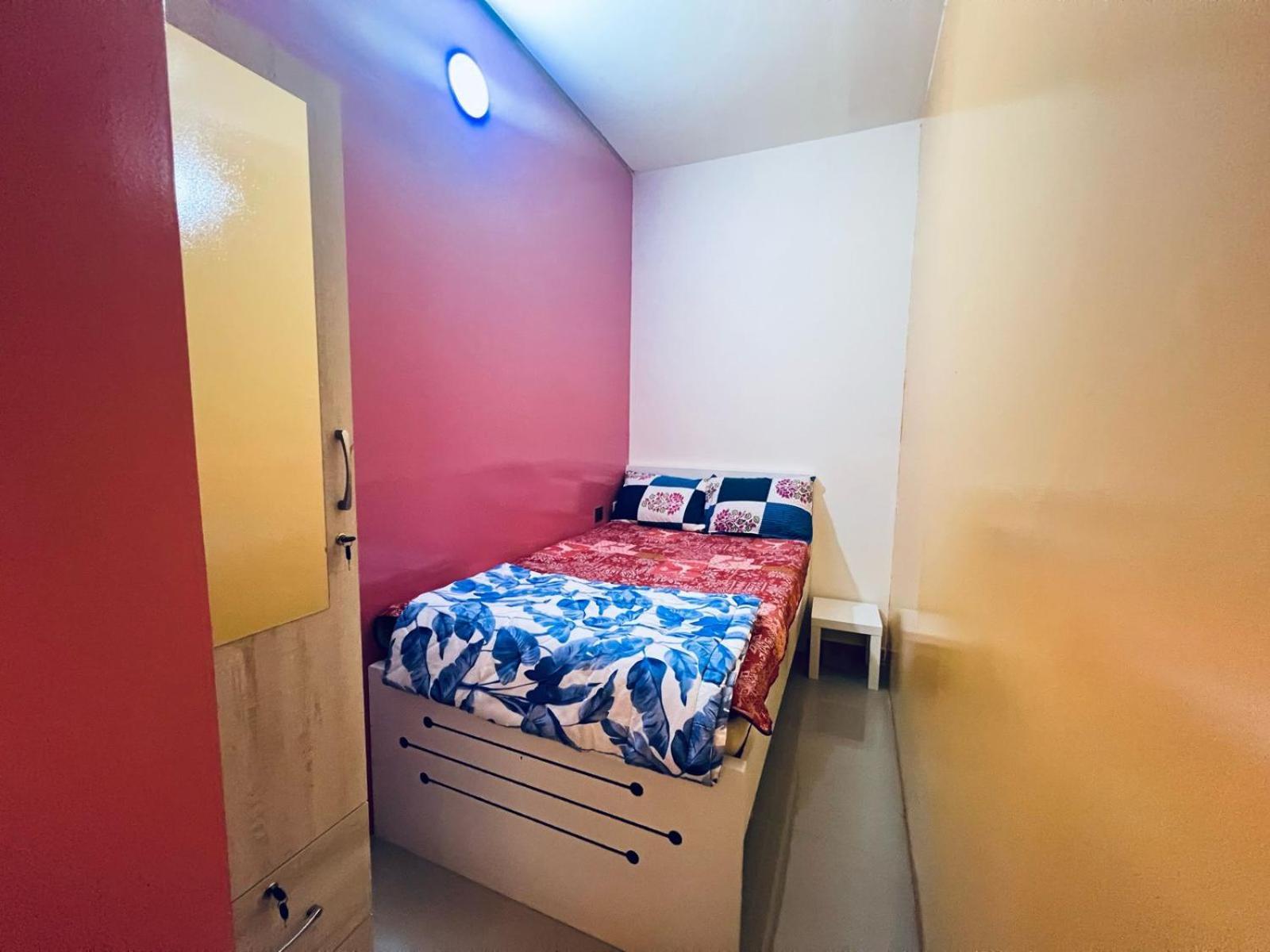 Moon Backpackers Burjman Exit 2, Family Partitions, Loft Partitions, Privatunterkunft Dubai