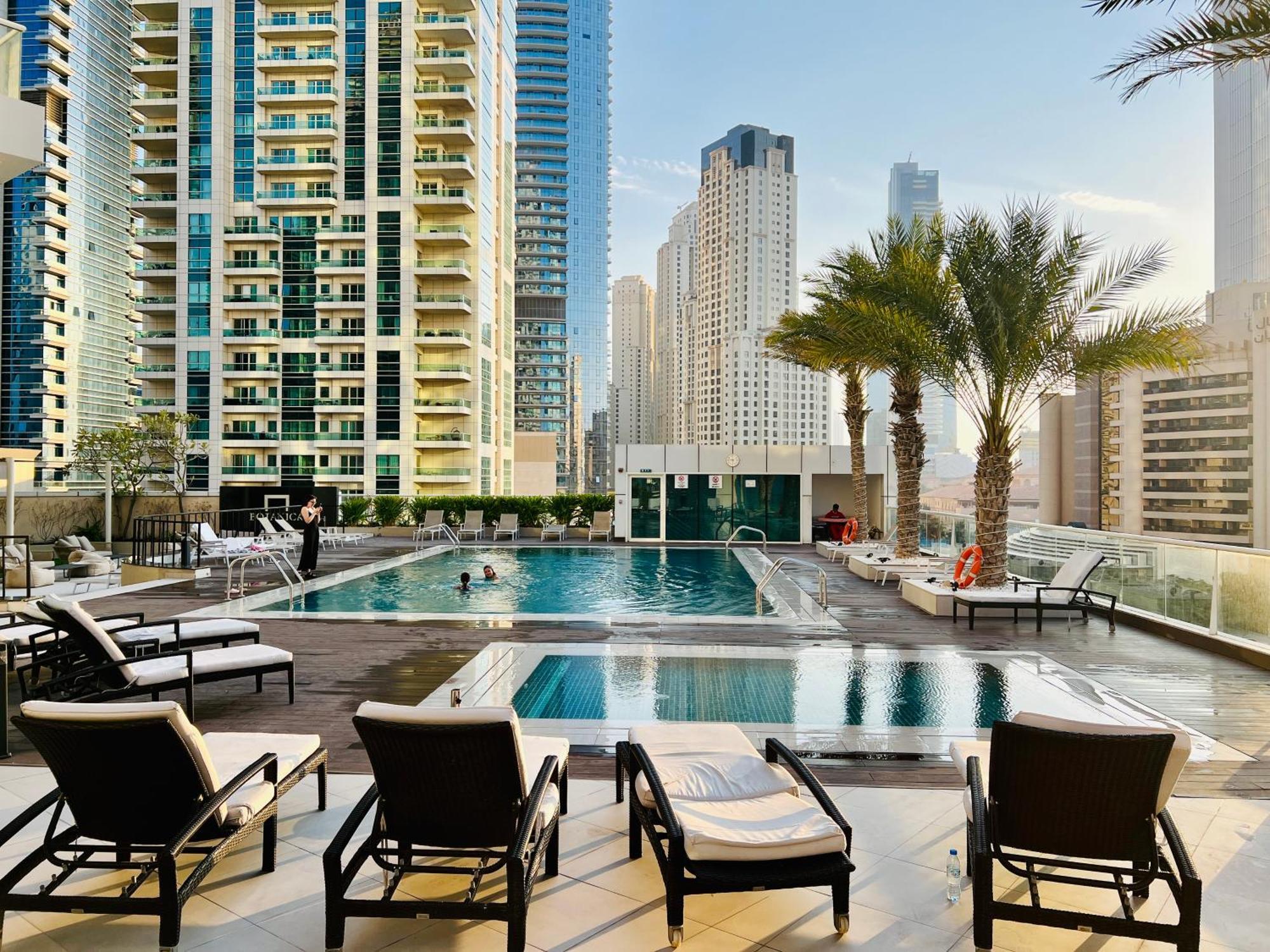 1 Bedroom Flat, Luxury Amenities, Near Jbr & Club With Free Parking In Jbr Dubai