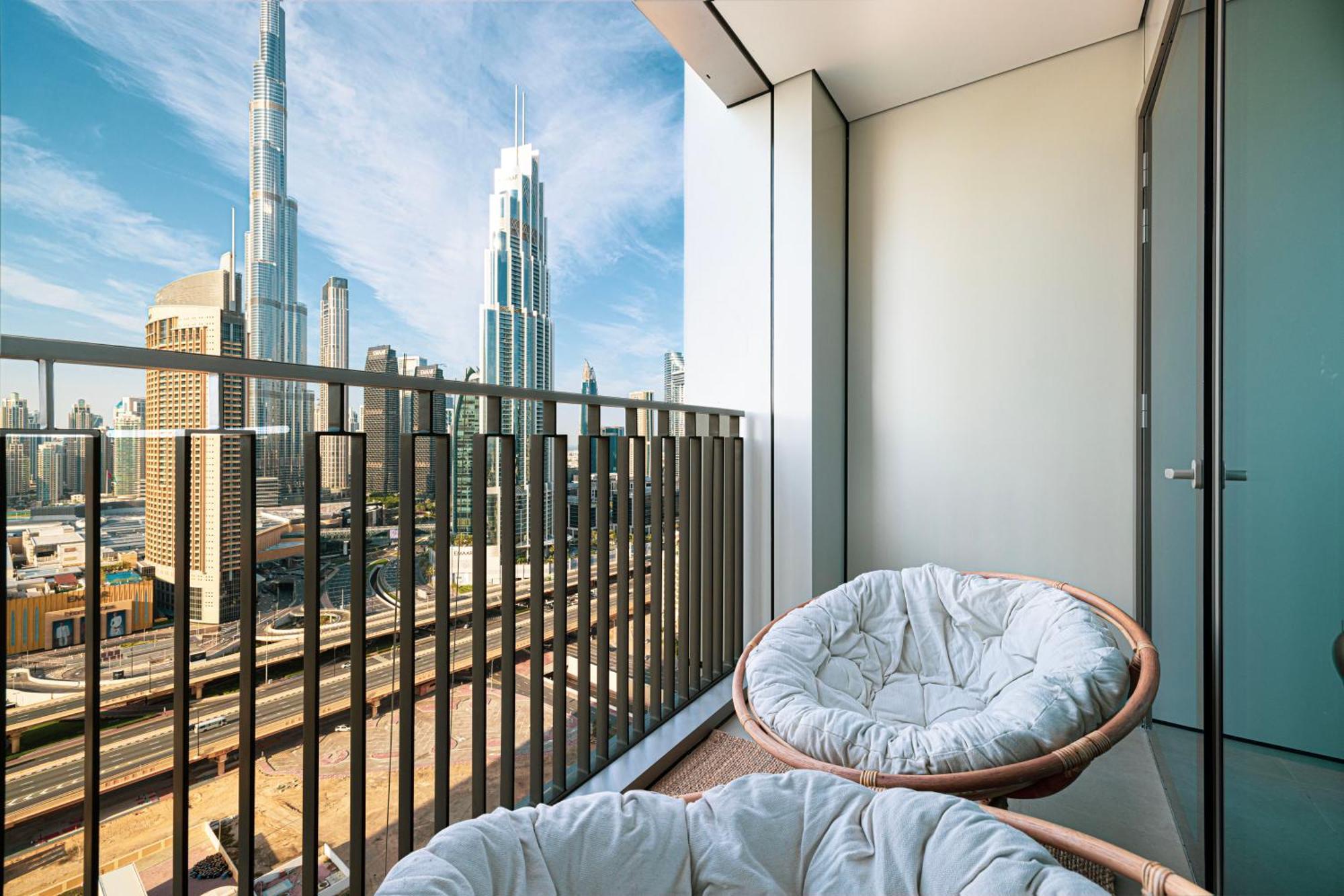 Burj Khalifa View, High Floor, Mall Access, Gym, Infinity-pool, Playground, Bbq, Family Friendly Appartement Dubai