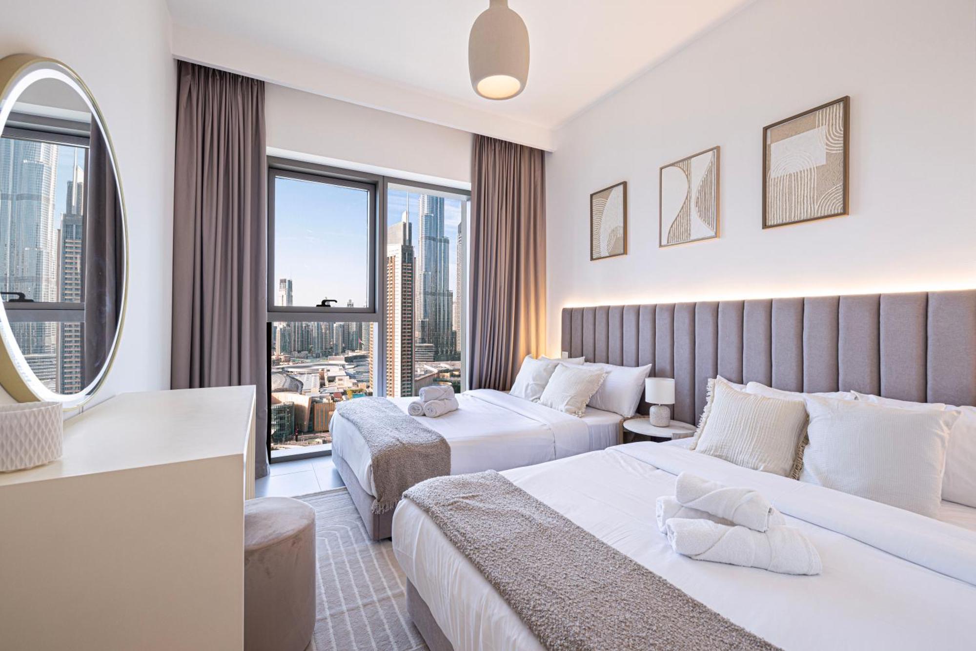 Appartement Burj Khalifa View, High Floor, Mall Access, Gym, Infinity-pool, Playground, Bbq, Family Friendly Dubai