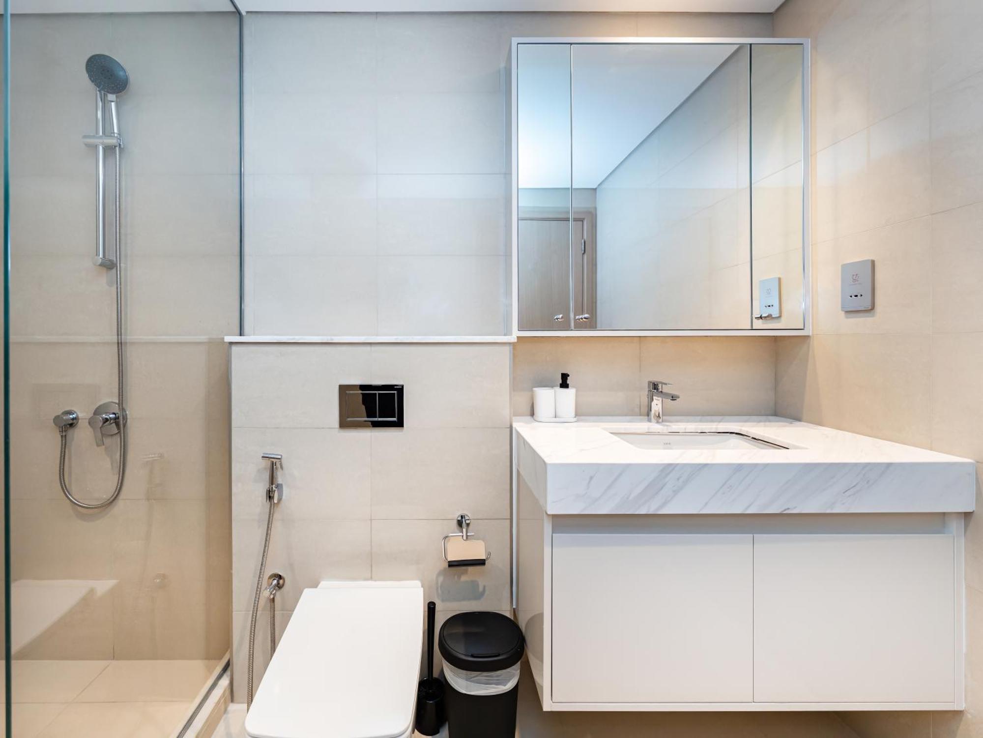 Luxurious 2br In Downtown Pool And Gym Access Appartement