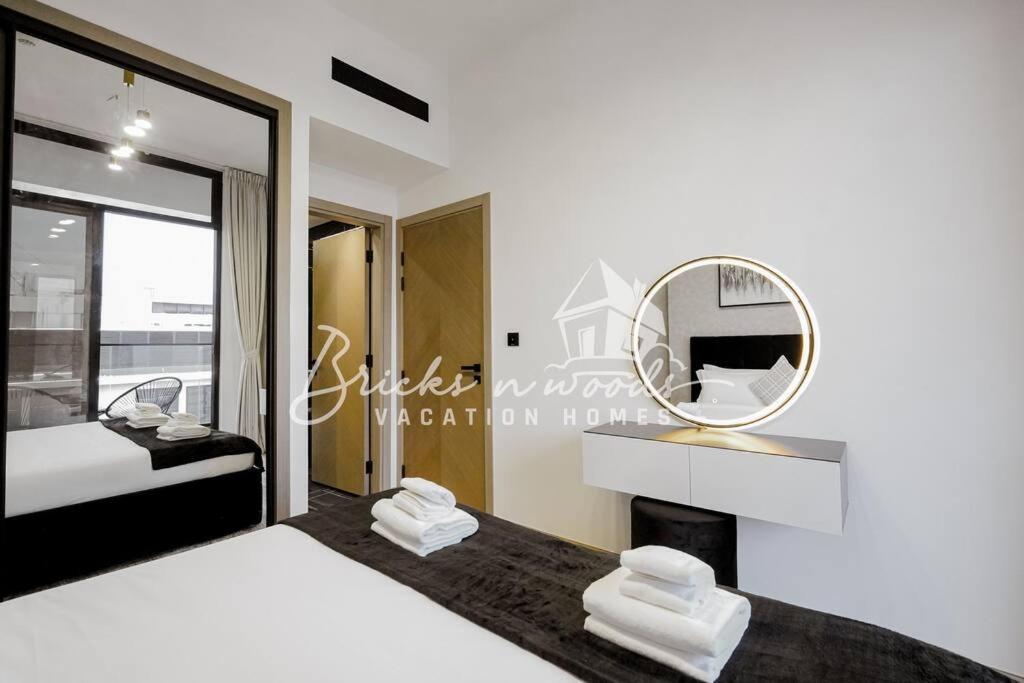 Apartment Elegant/high Floor/ 1 Bedroom/4pax Dubai