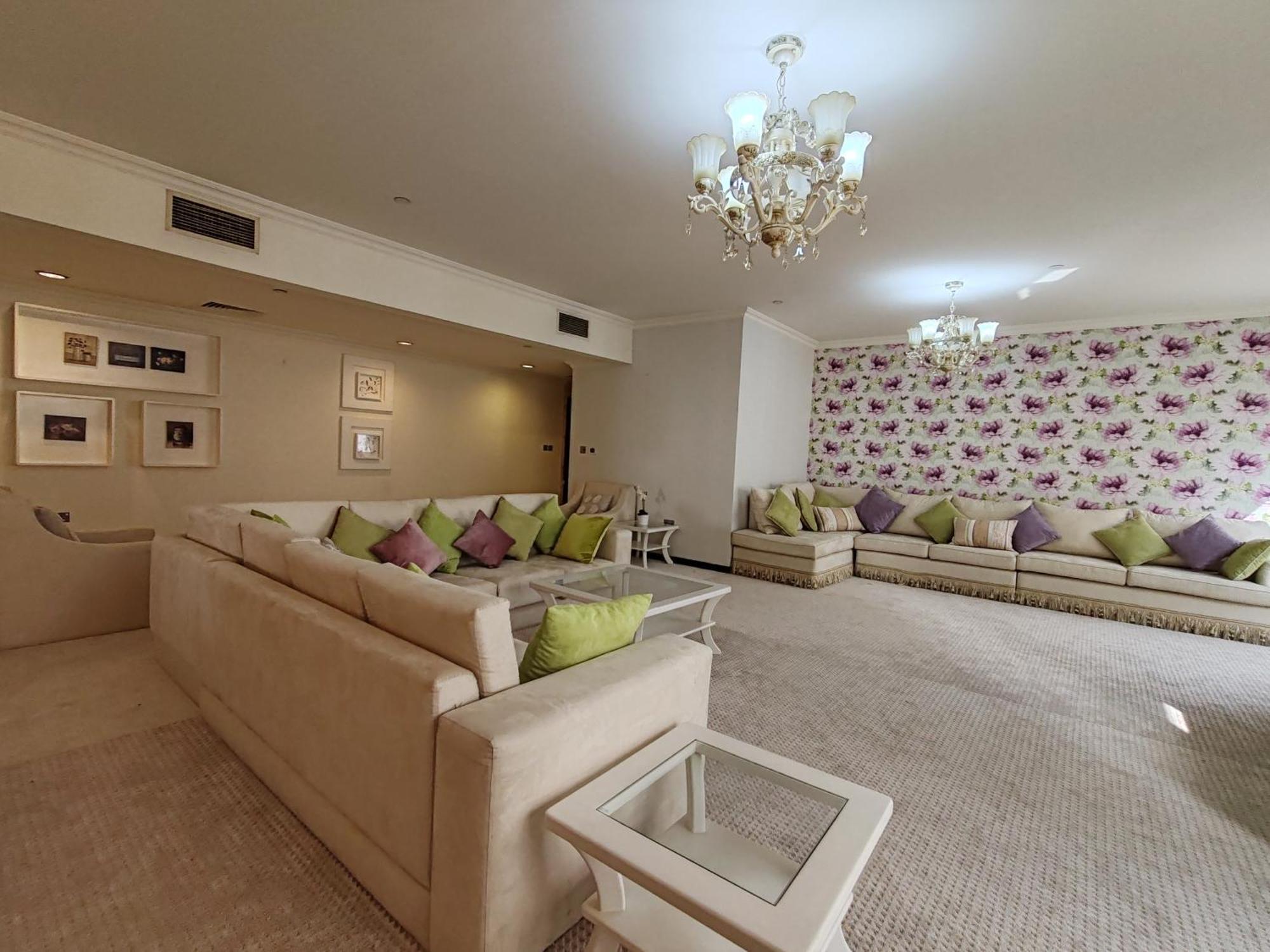 Marble Upgraded Sea Front 6 Bedroom Penthouse On Jbr Dubai