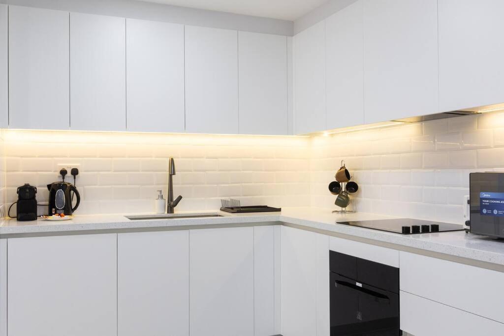Apartamento Stylish 3bdr In Rimal 2 Jbr