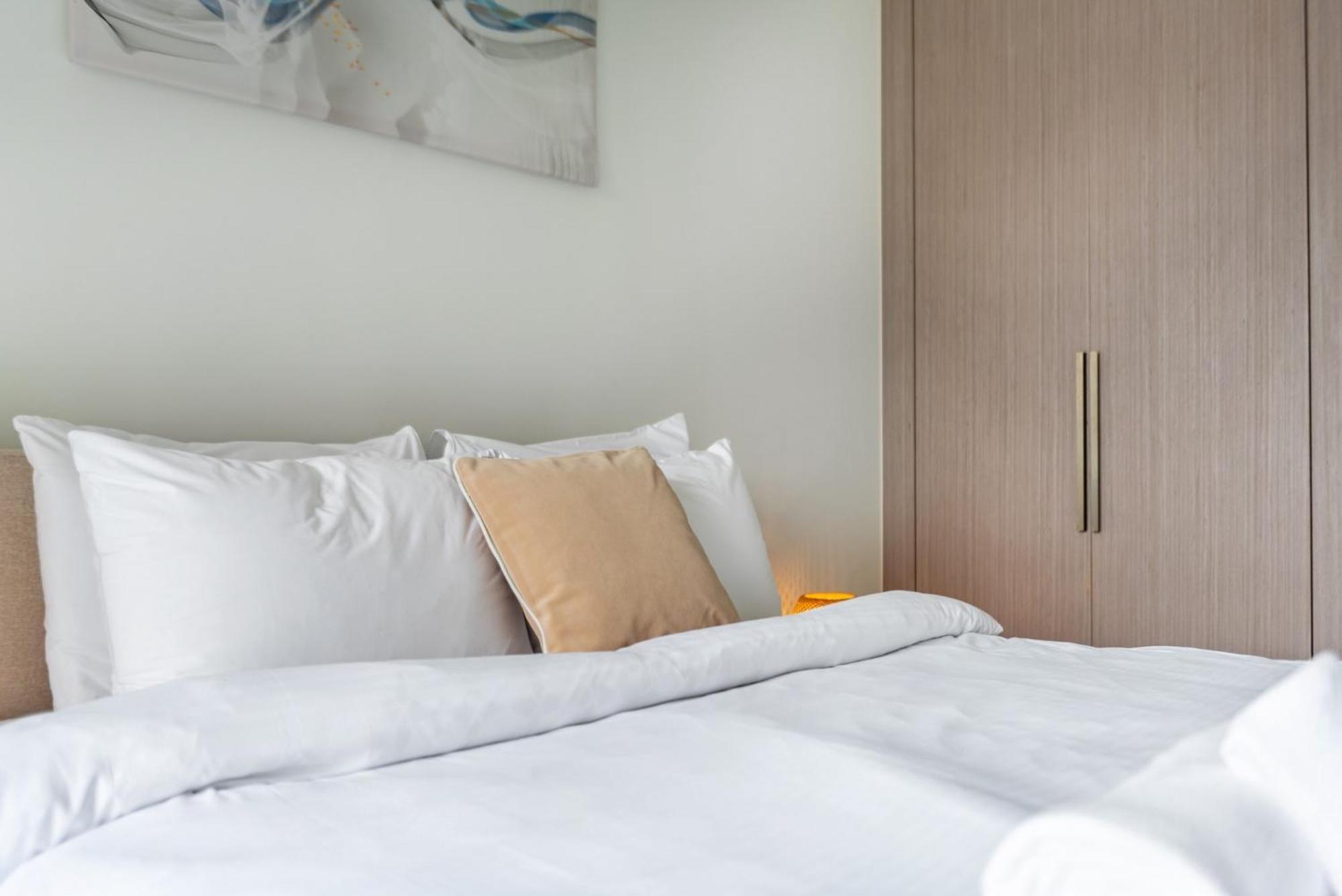 Vakantiehuis Downtown Dubai- 2br In Act Towers Dubai