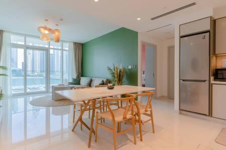 Private Beachfront 1 Bed With 180 View Of Marina Skyline Apartamento