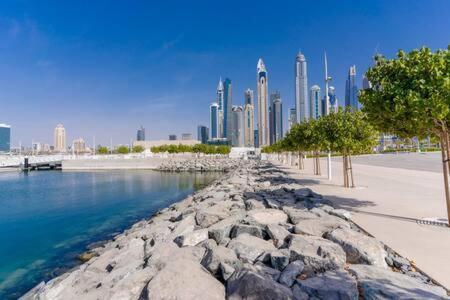 Private Beachfront 1 Bed With 180 View Of Marina Skyline Apartamento *