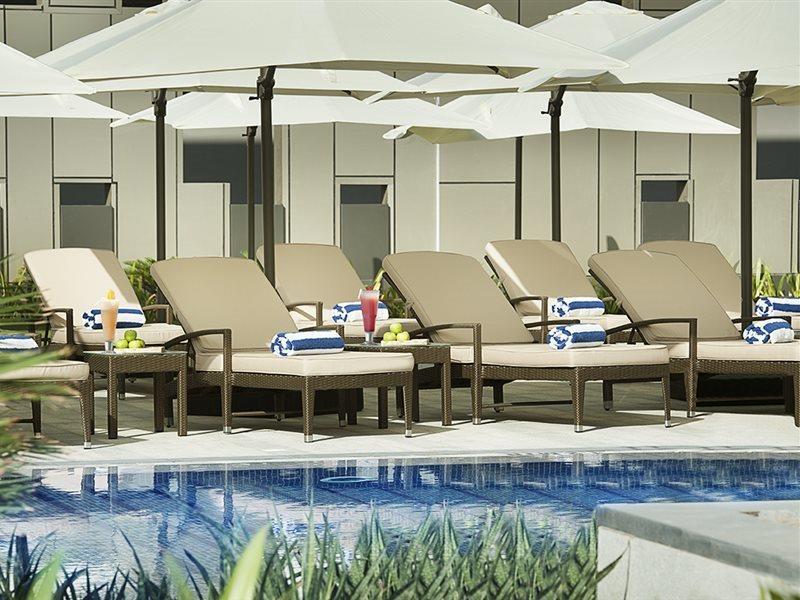 Damac Maison Cour Jardin Apartahotel