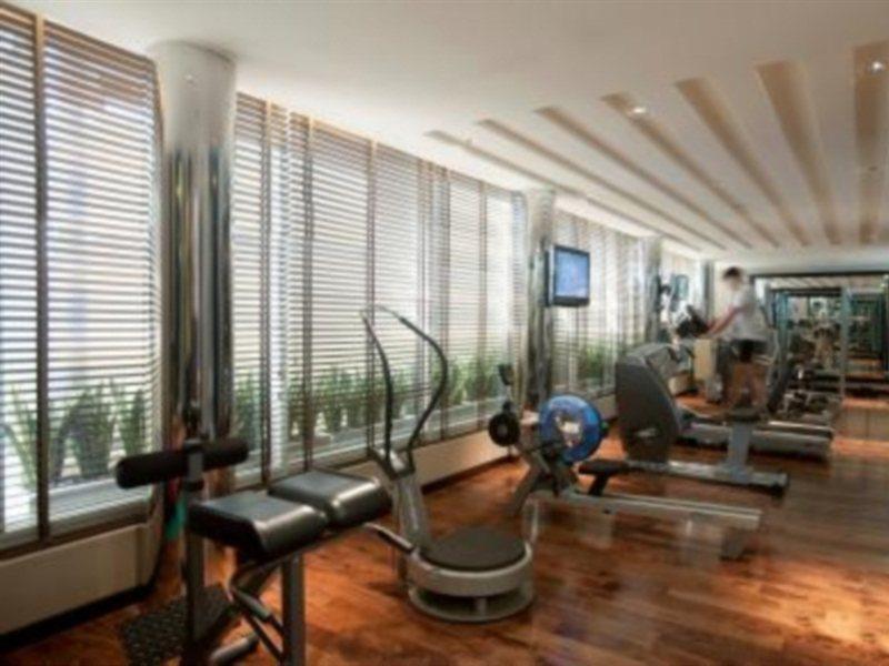 Centro Barsha - By Rotana Dubái