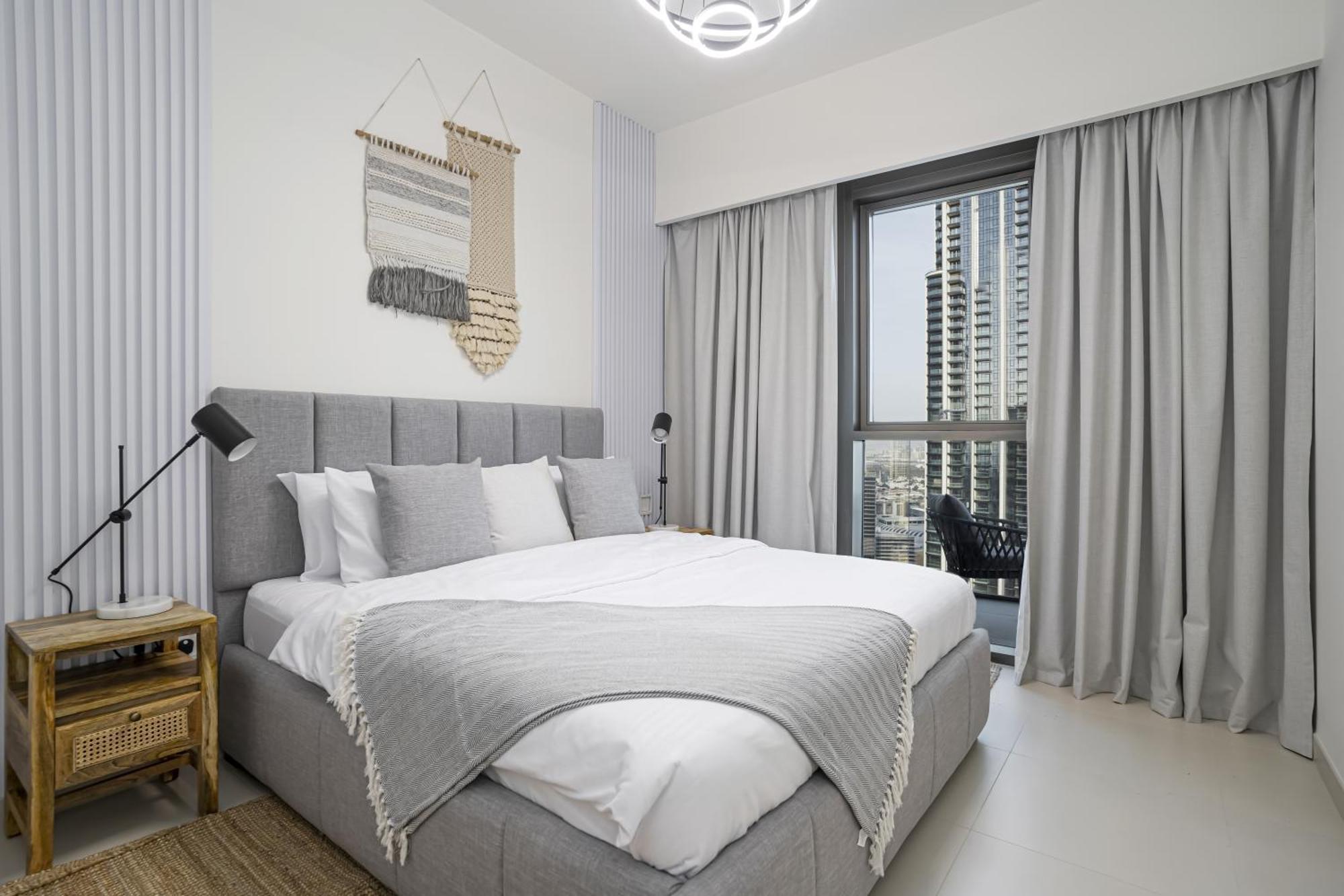 Apartamento Cozy At Floor With Burj View From Balcony 173bc1 *