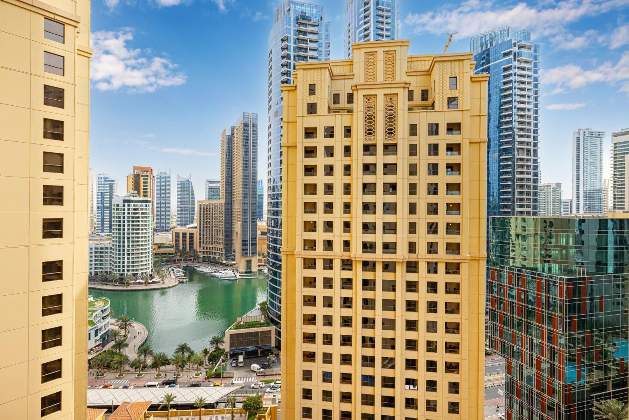 Appartement Upgraded 3 Bedroom At Jbr With Jacuzzi *