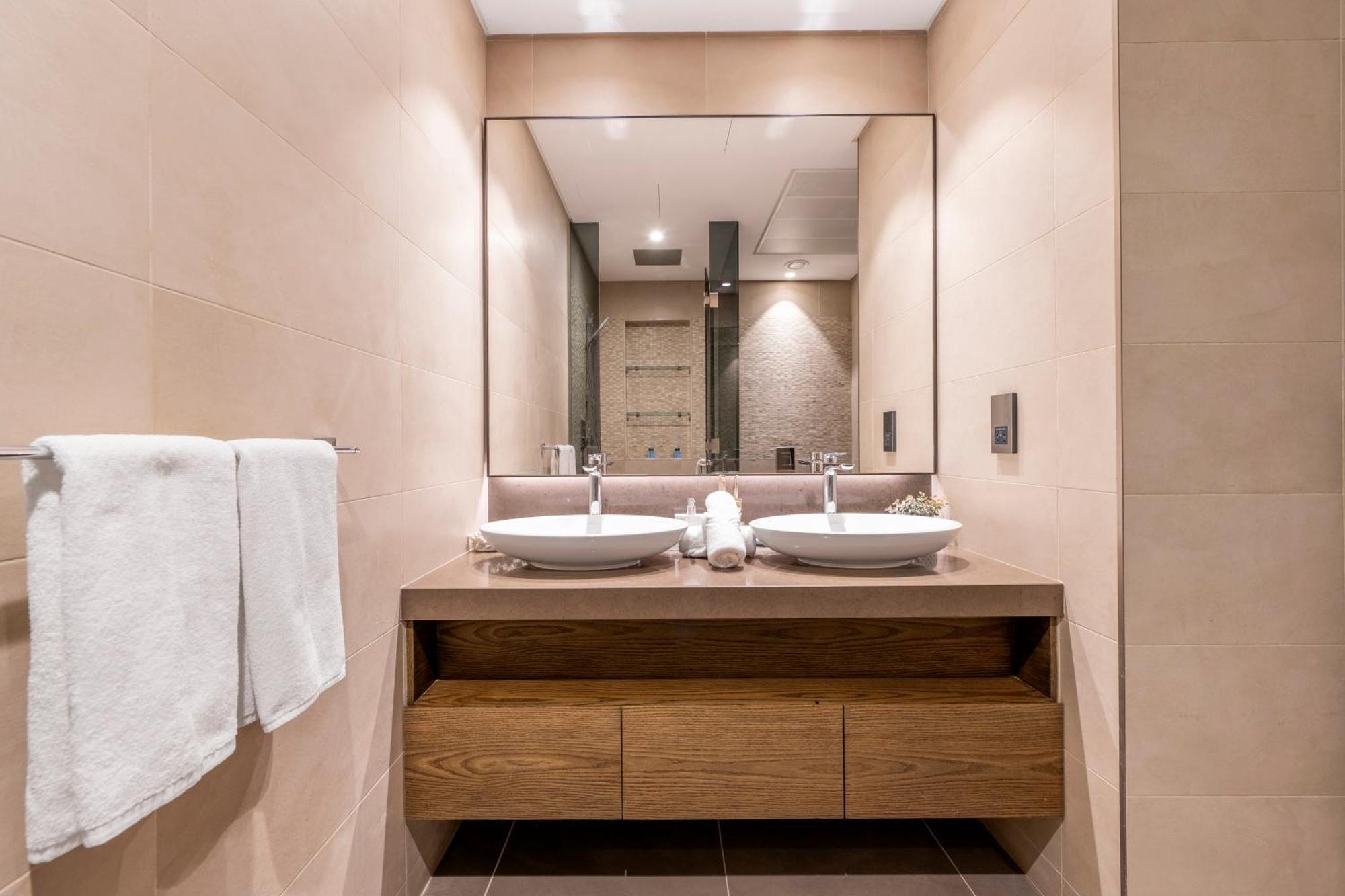 Jumeirah Marina Gate Residences Apartment Dubai