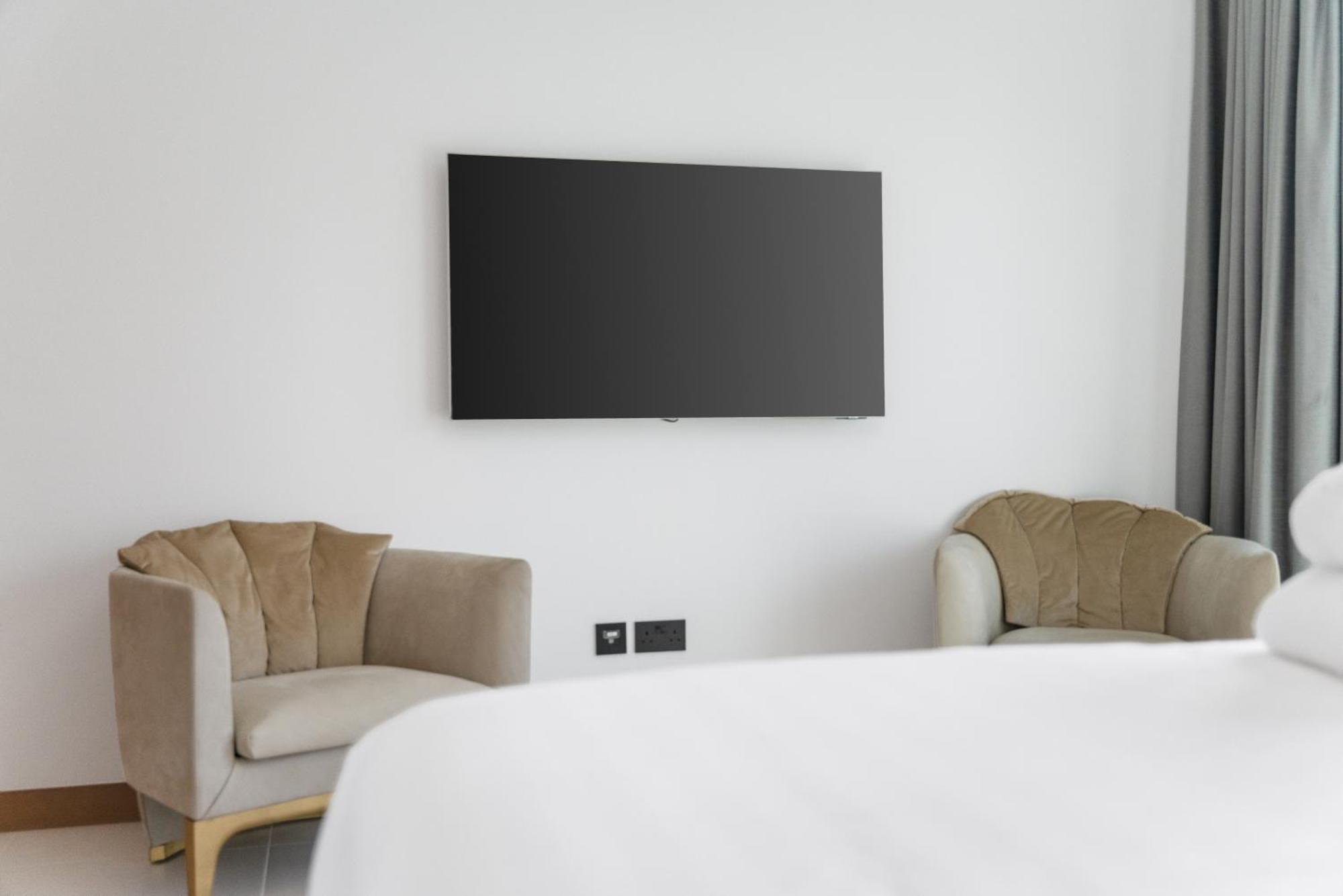 Luxury Living At Vida Marina & Yacht Club Apartamento Dubái