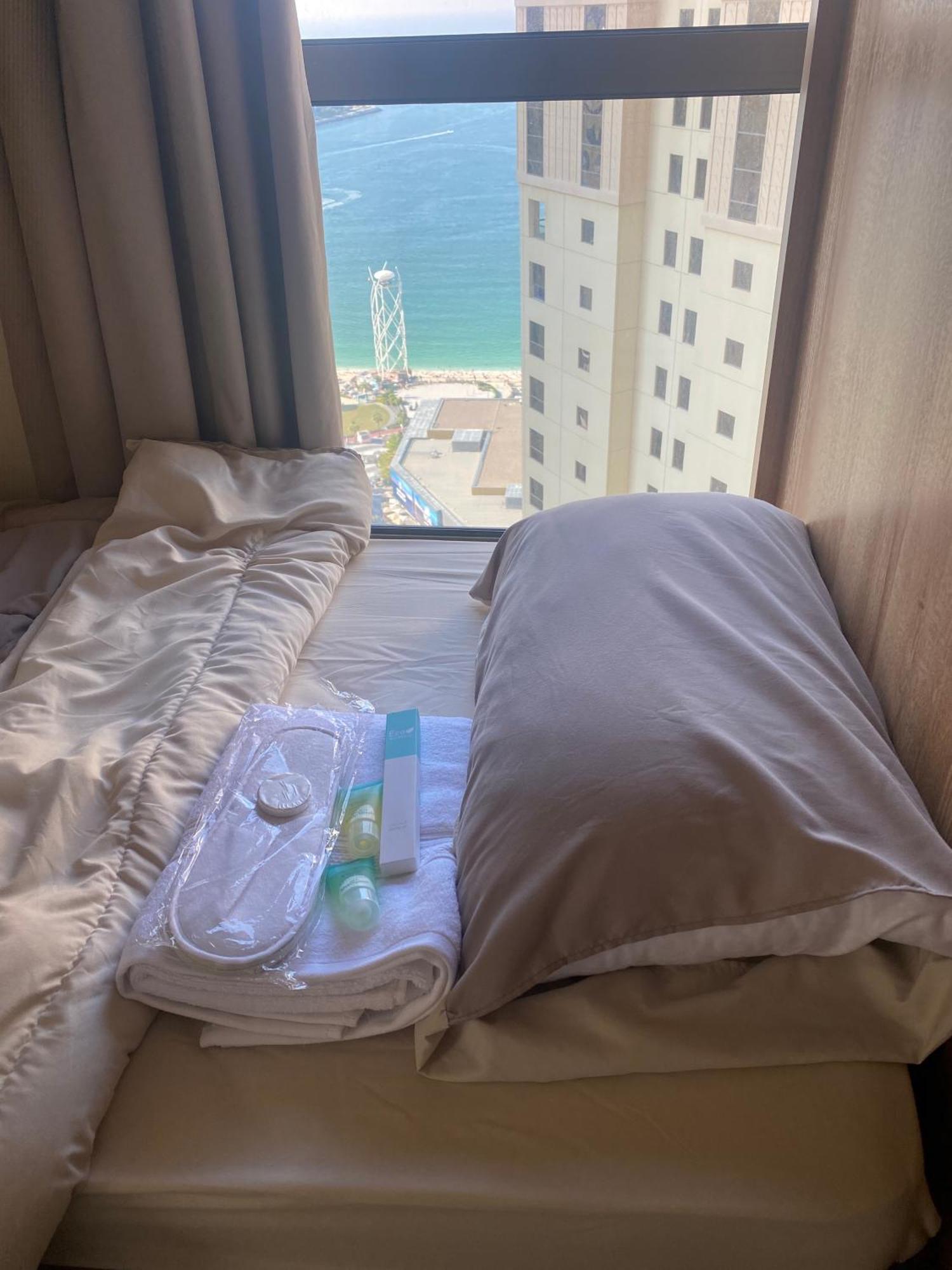 Hostal Pure Sand - Luxury Jbr Dubái