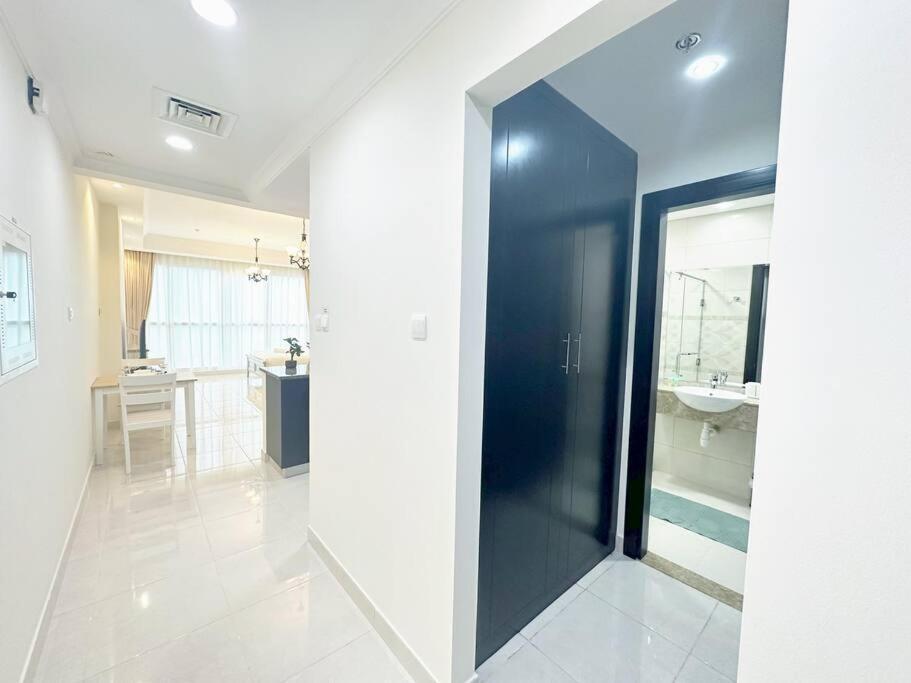 Rh- Beautiful Canal View, Cozy Near Metro Station Appartement Dubai