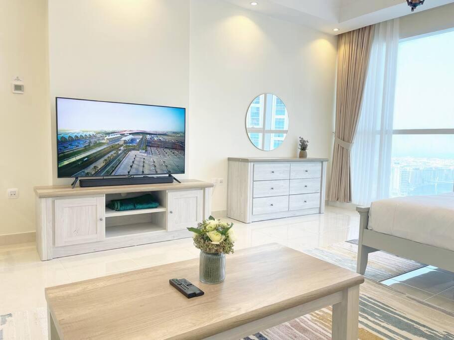Appartement Rh- Beautiful Canal View, Cozy Near Metro Station