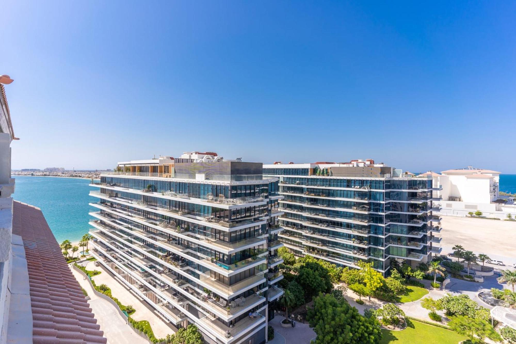 Luxfolio Retreats - Sea & Palm View - Royal Amwaj