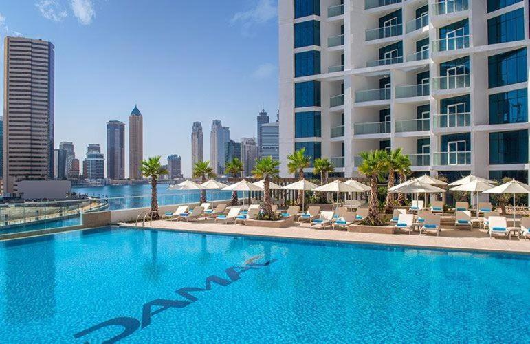 Modern Delux 1 Bed With Canal And Burj Khalifa View Appartement Dubaï