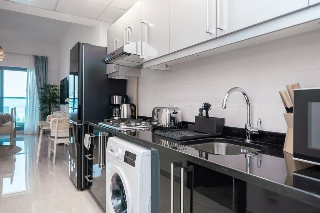 Appartement Burj Khalifa View! Stunning Studio In City Center!
