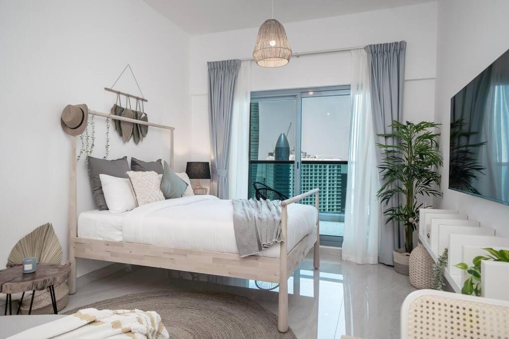 Appartement Burj Khalifa View! Stunning Studio In City Center! *