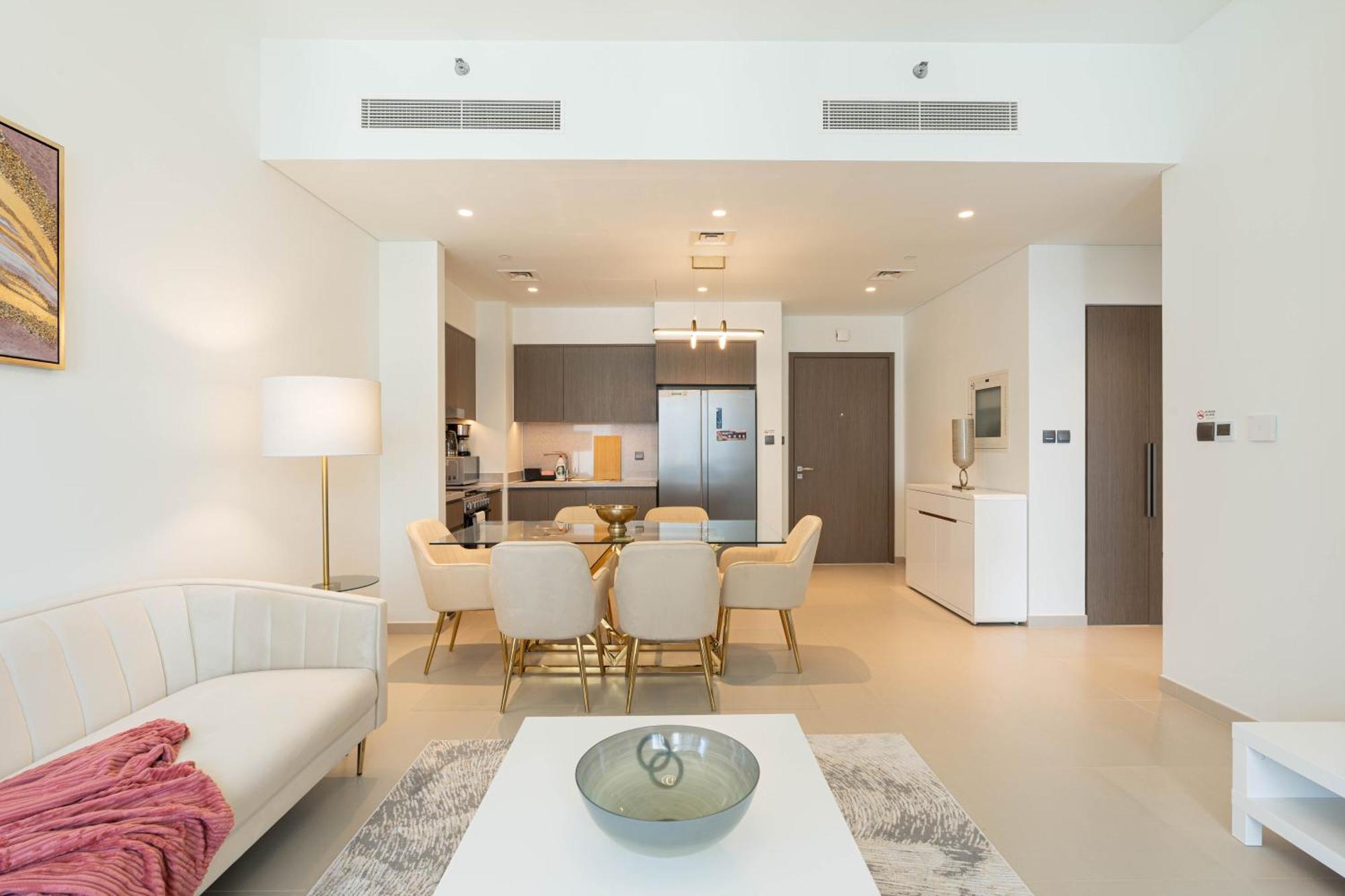 Apartment Brand New Minutes Away From Burj Khalifa Dubai