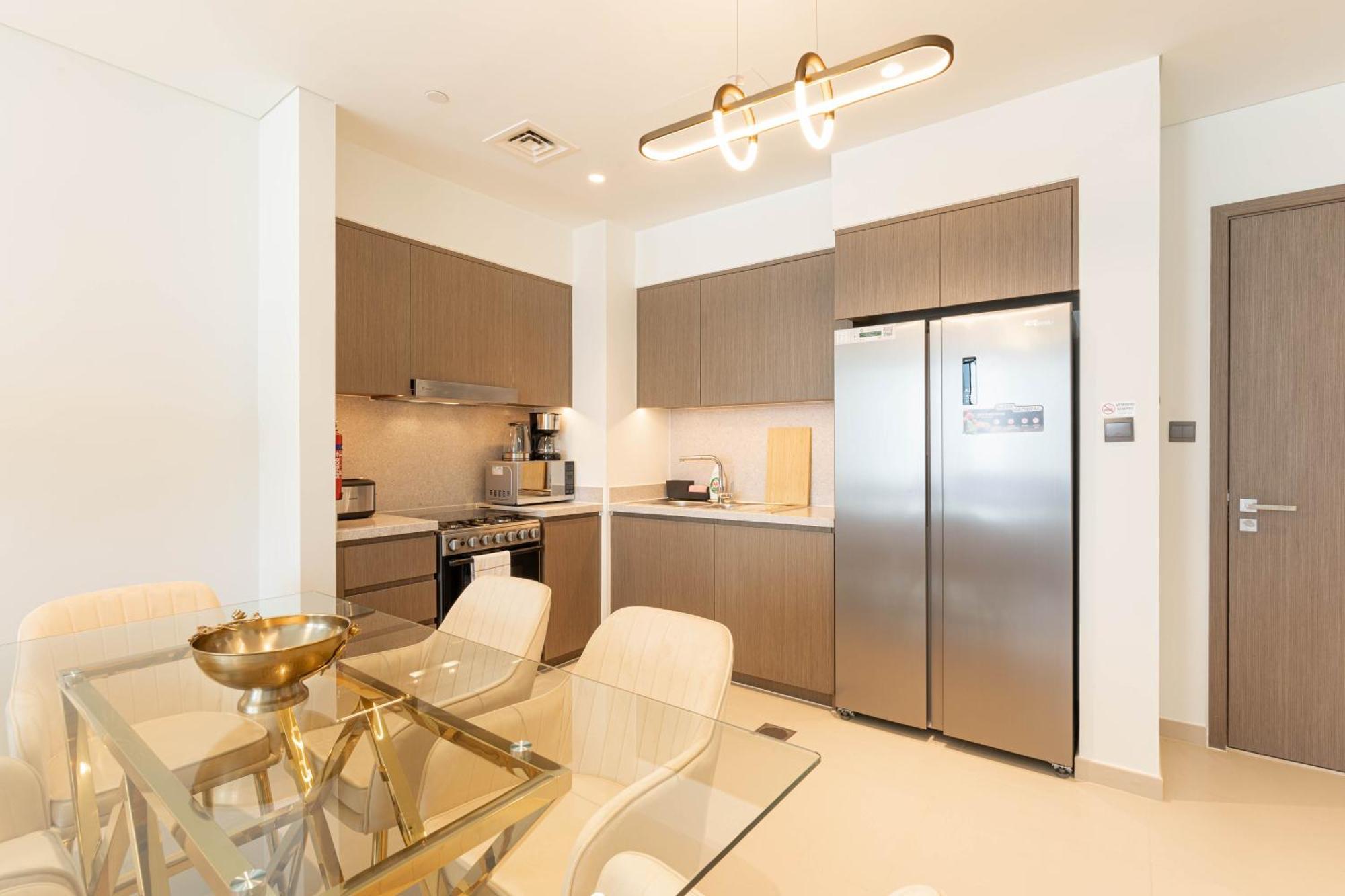 Apartment Brand New Minutes Away From Burj Khalifa