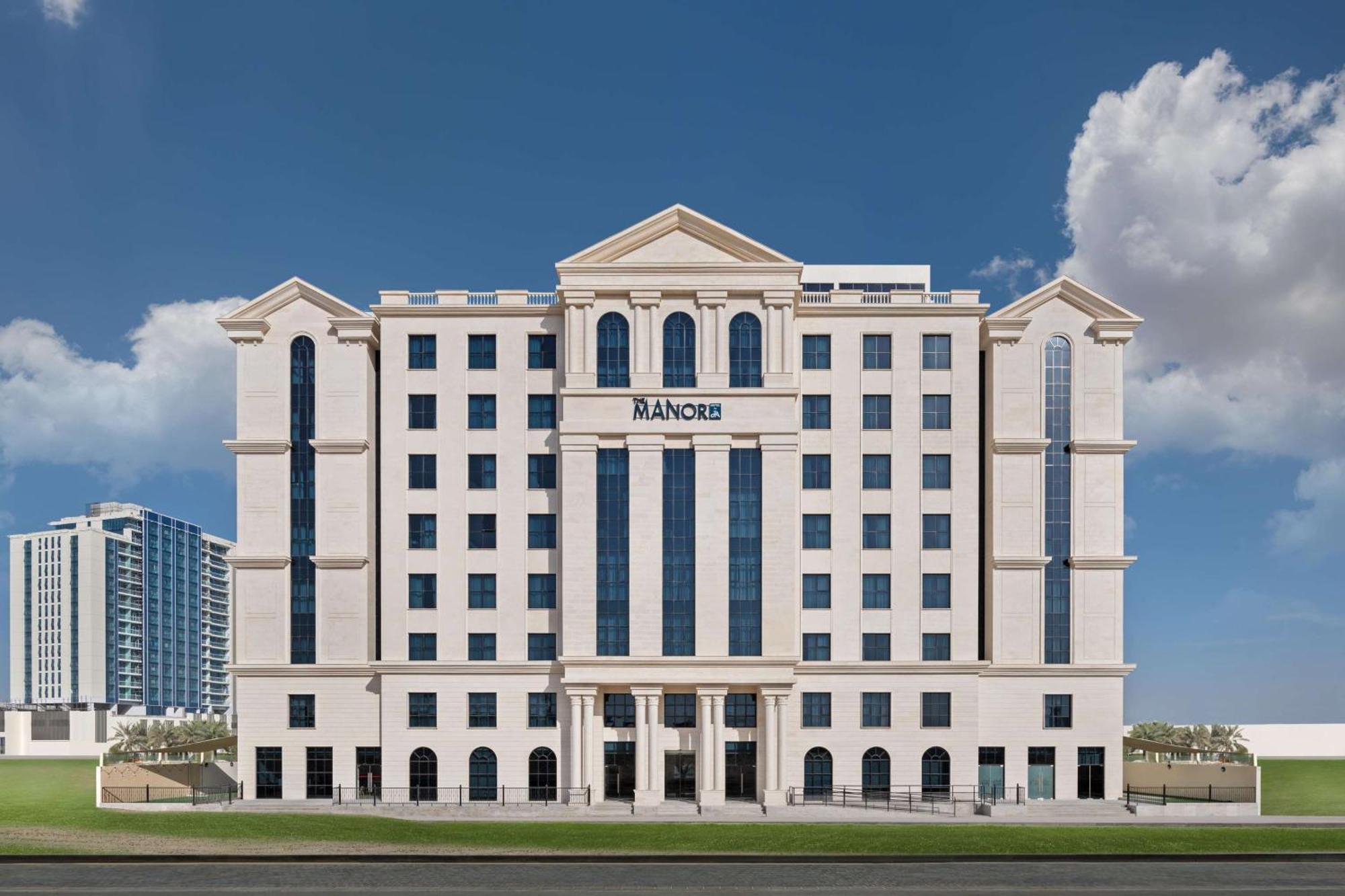 The Manor By Ja, Hotel