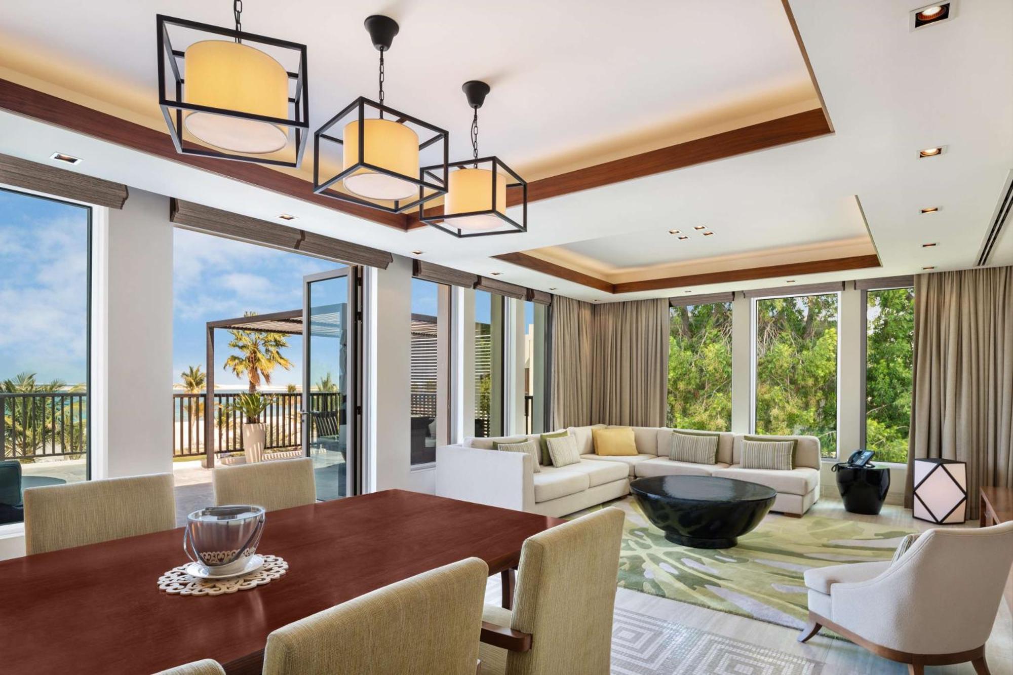 Ja Palm Tree Court, Resort Dubái