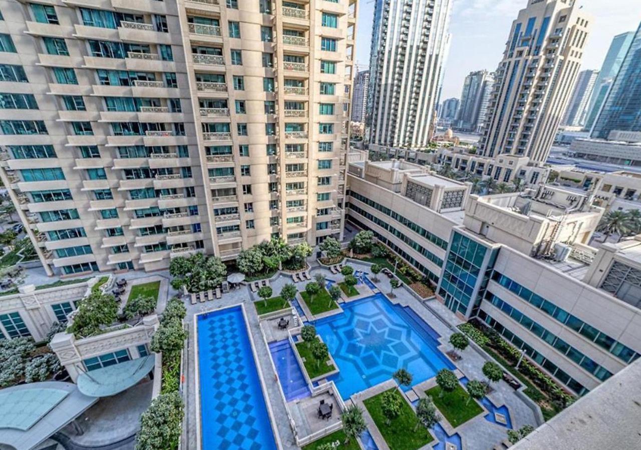 Apartamento Luxury 2Br Downtown Apt With Burj Khalifa Views *