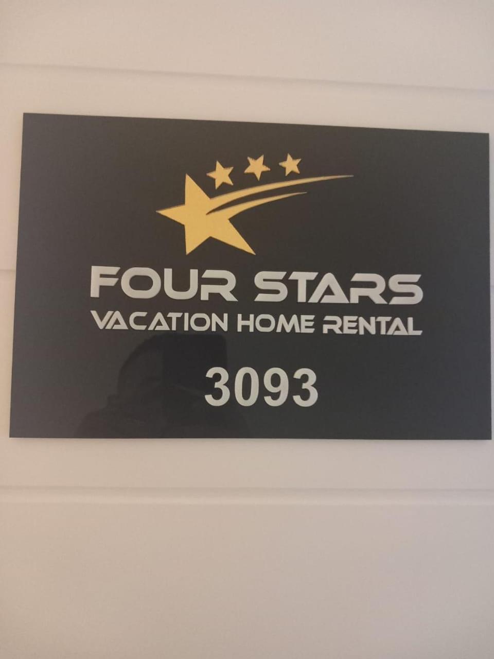 Hostal Four Stars *