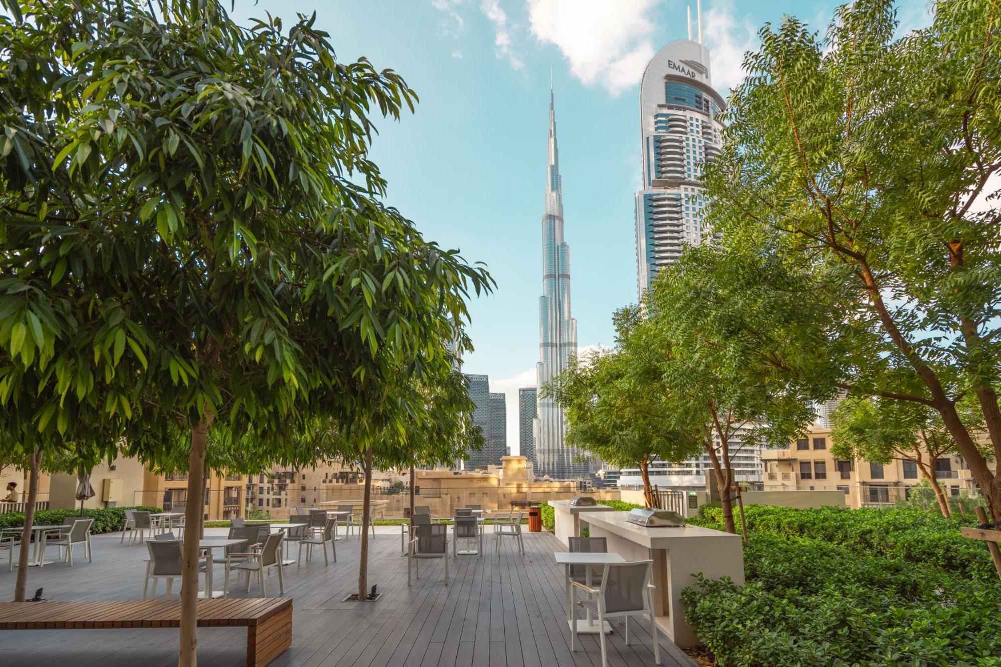 Lägenhet Prime Retreats @ Burj Royale By Emaar *