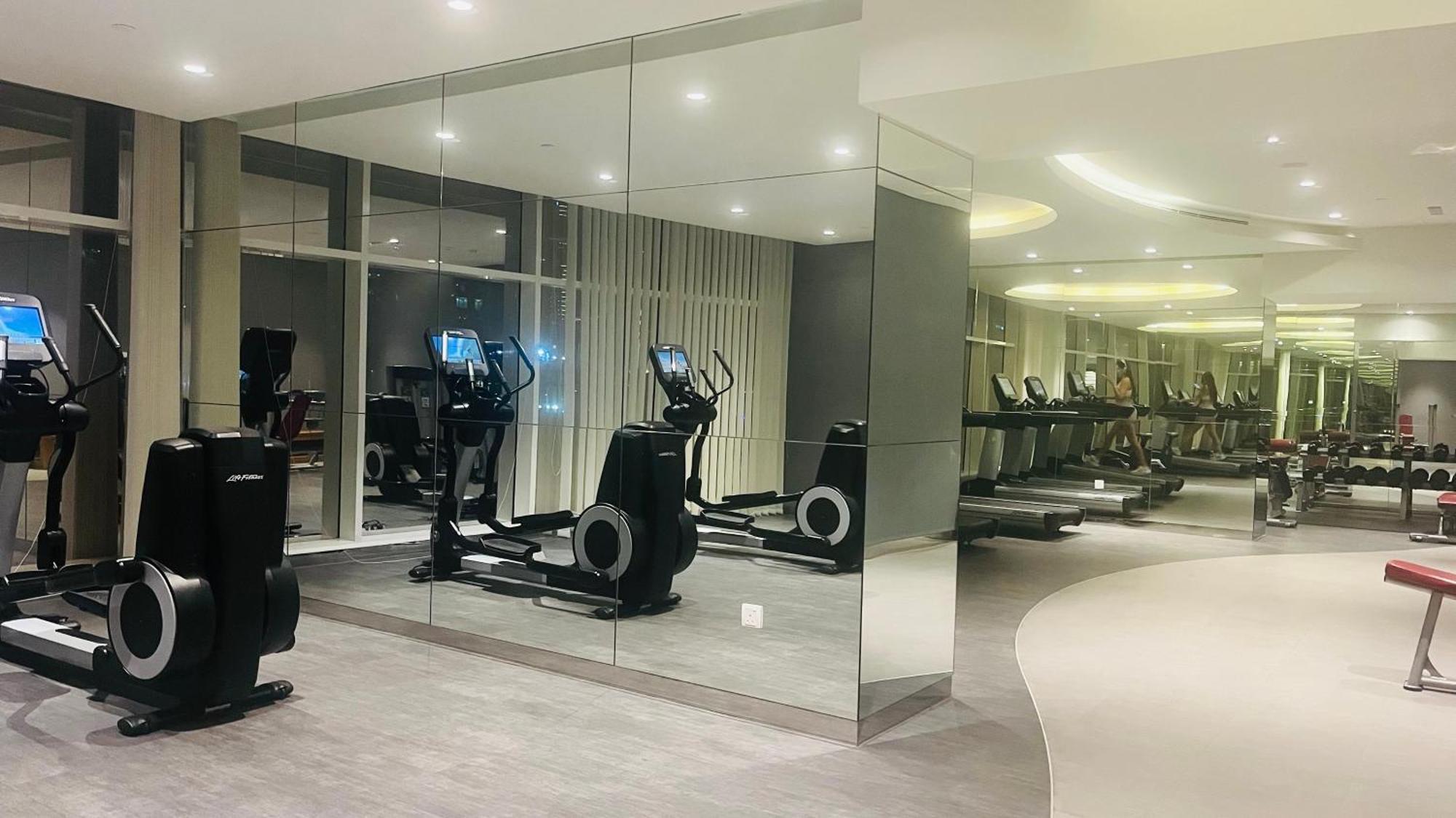 Walking Distance To Mall Full Burj Khalifa View And Fountain View New Year Full Fireworks View 2br Dubái