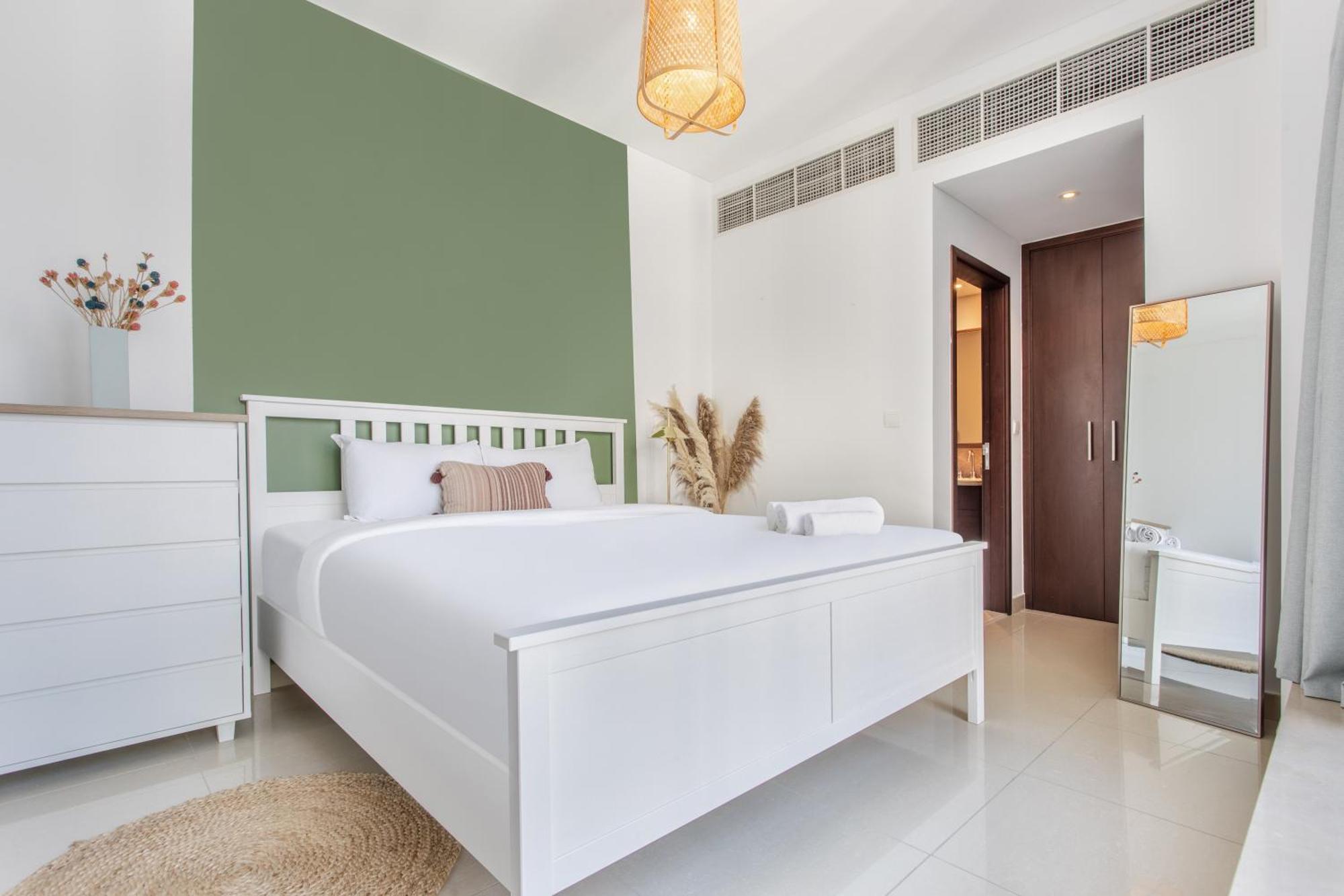 Apartamento Wehost - Modern 1br Close To Burj Khalifa And Mall Dubái