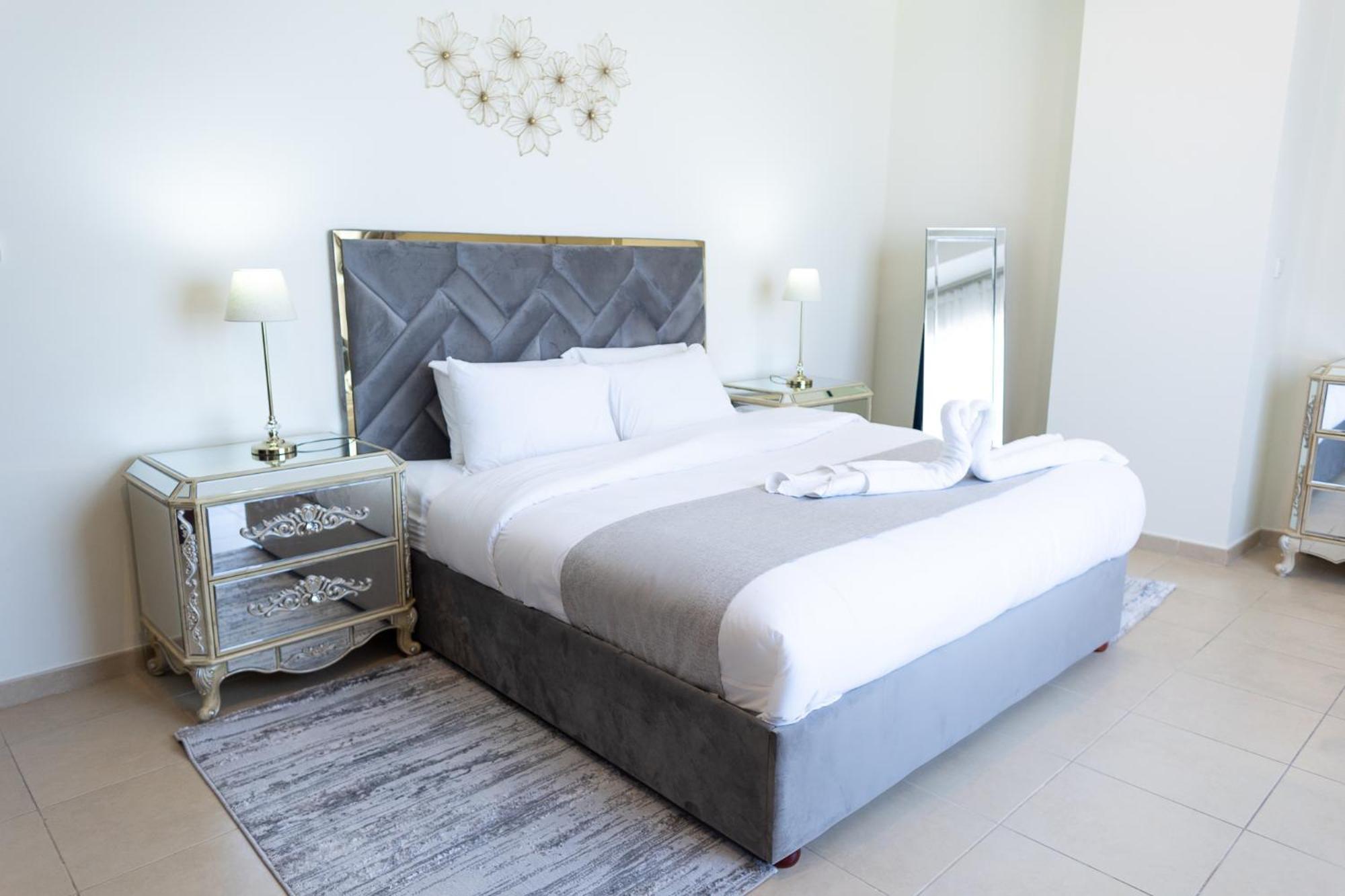 On Jbr By Happy Season Apartemen Dubai