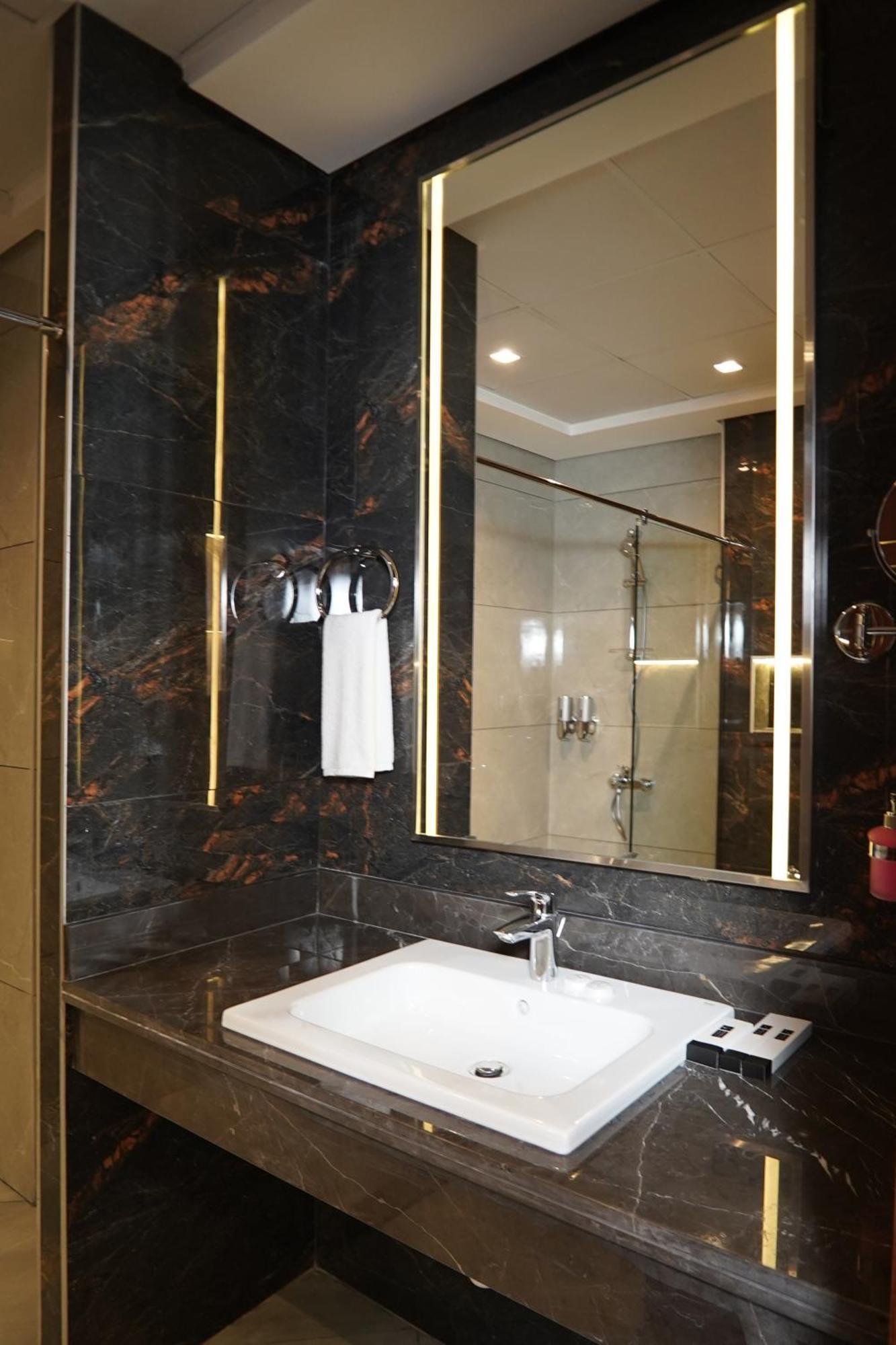 Concorde Creek View Bur Hotell 4*