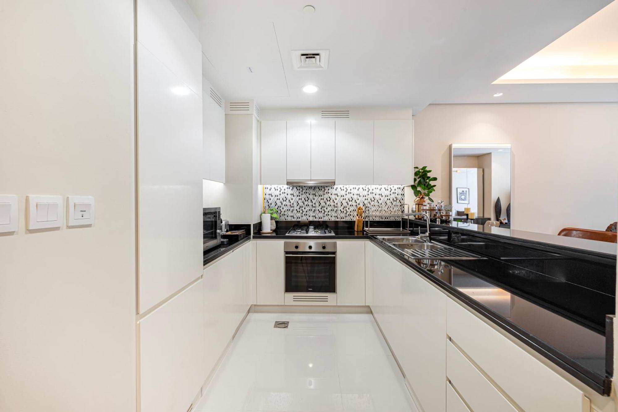 Stylish 2br At Paramount Midtown Dubái