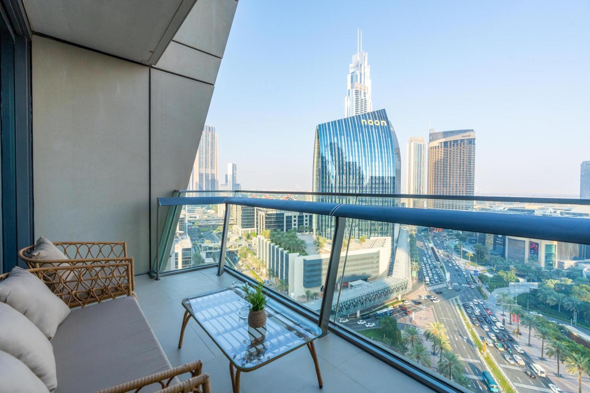 Whitesage - Unbeatable Views Of Burj Khalifa In This Huge 3br Apartemen Dubai