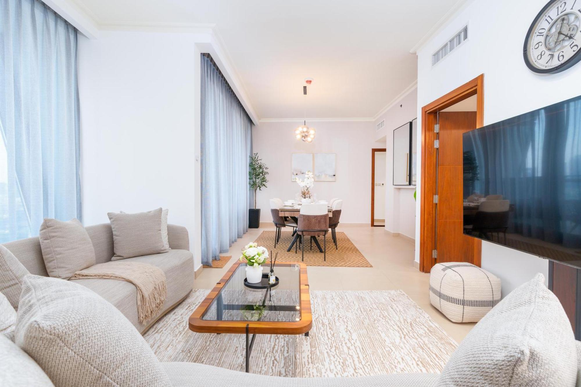 Whitesage - Unbeatable Views Of Burj Khalifa In This Huge 3br * Dubai