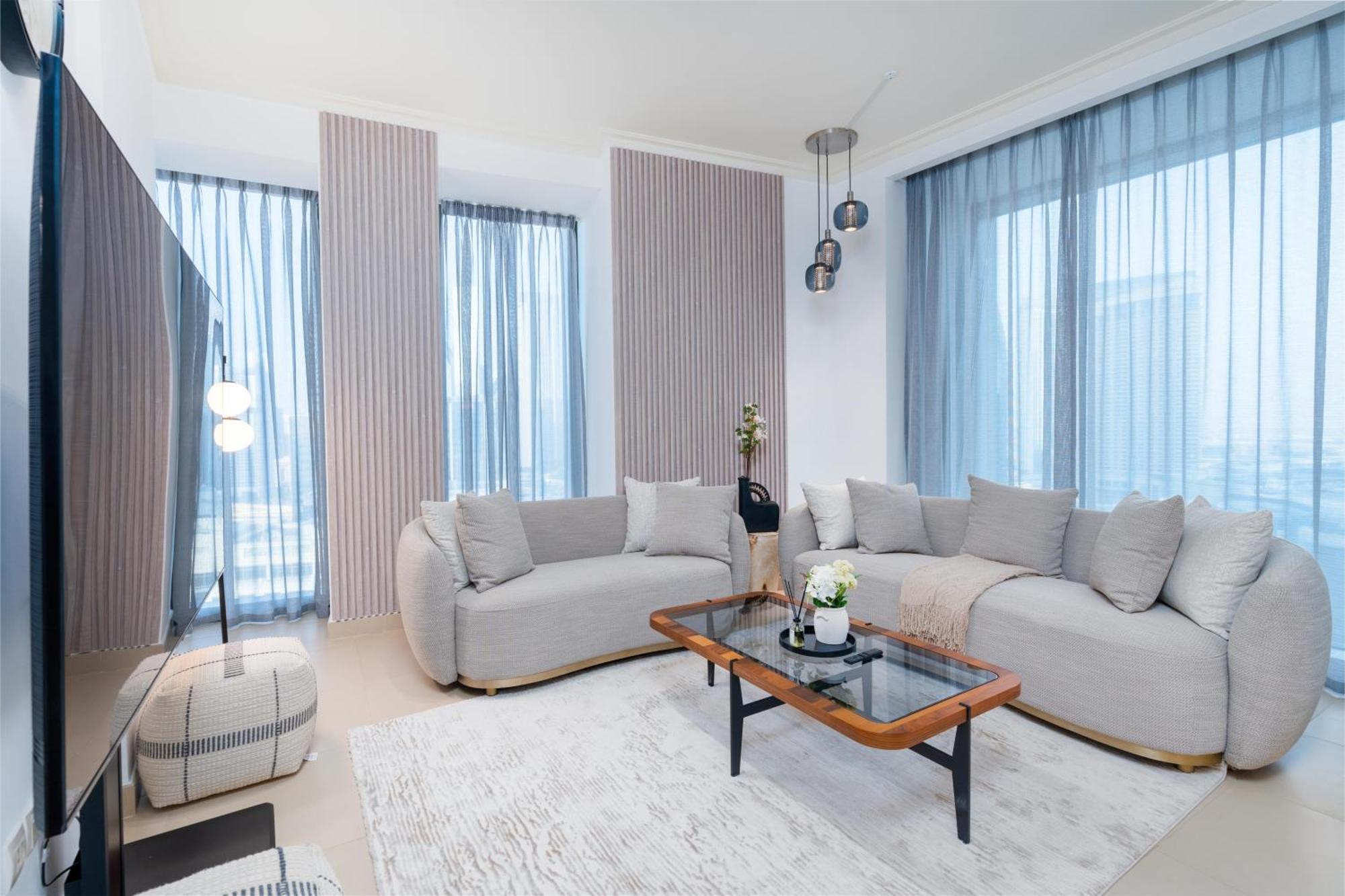 Apartemen Whitesage - Unbeatable Views Of Burj Khalifa In This Huge 3br Dubai