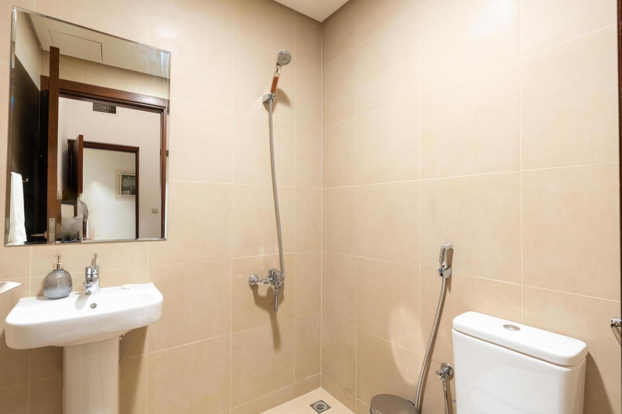 Whitesage - Unbeatable Views Of Burj Khalifa In This Huge 3br *