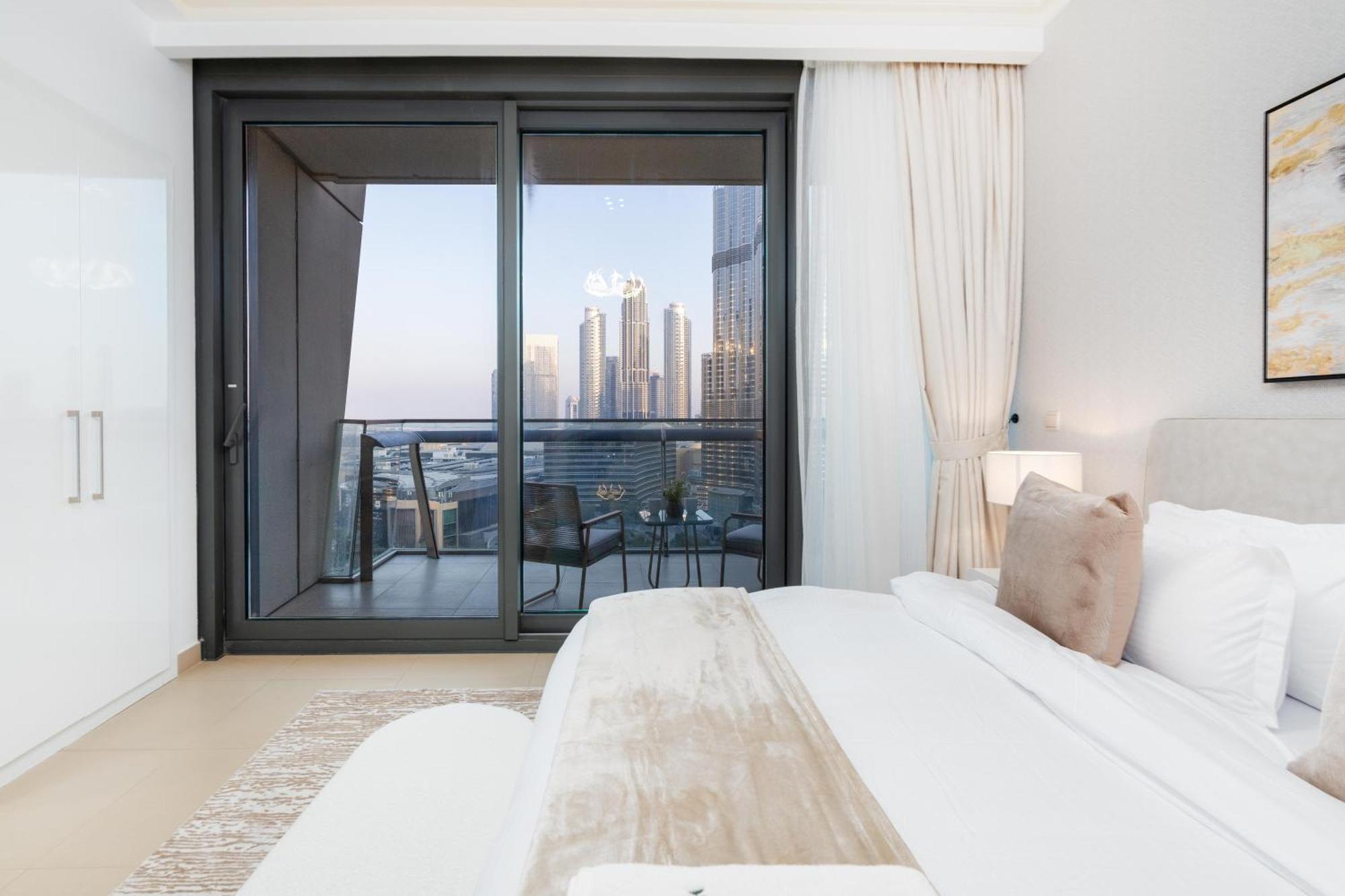 Whitesage - Unbeatable Views Of Burj Khalifa In This Huge 3br * Dubai