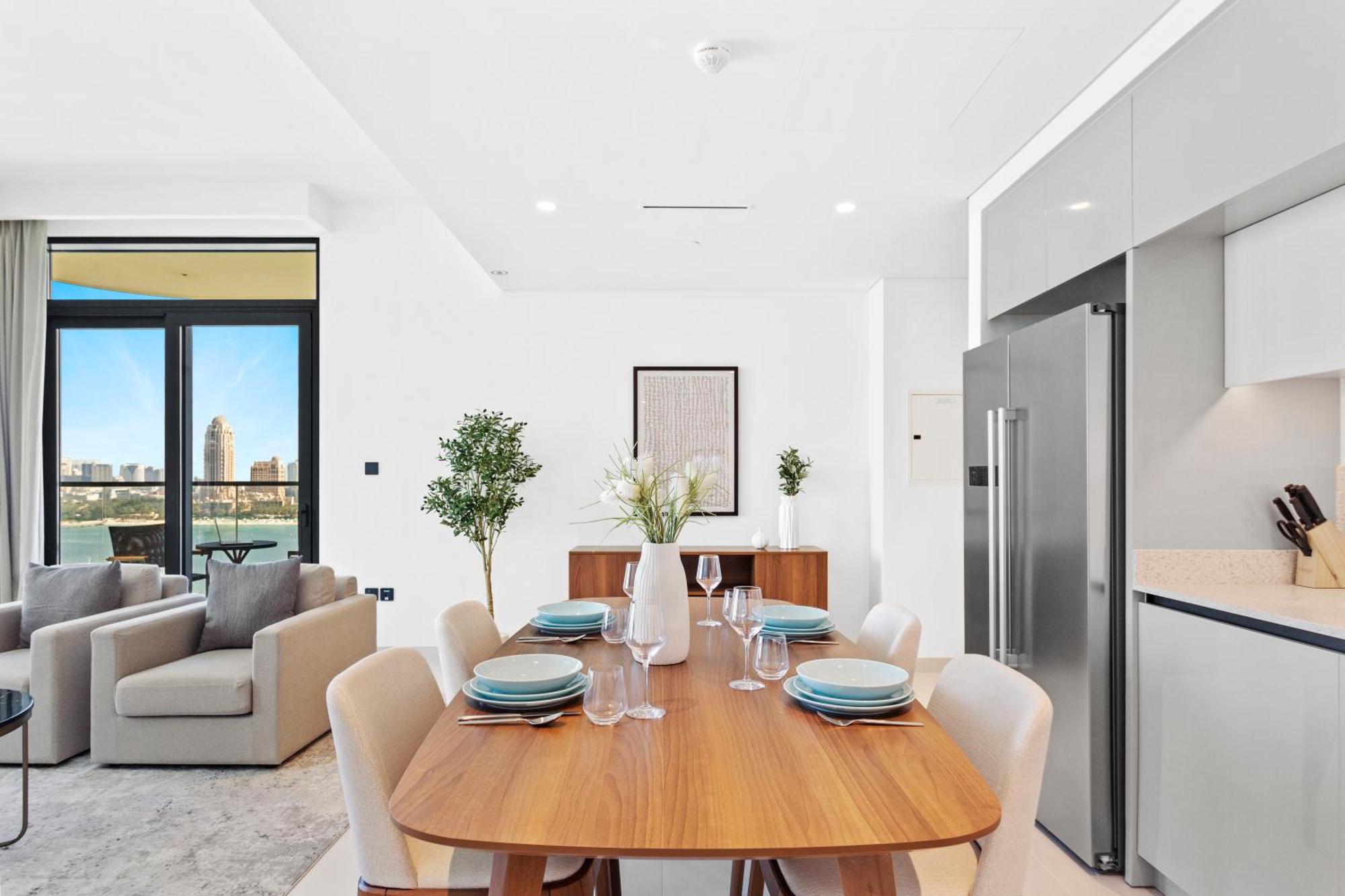 Luxurious Living In The Heart Of Emaar Beachfront Appartement *