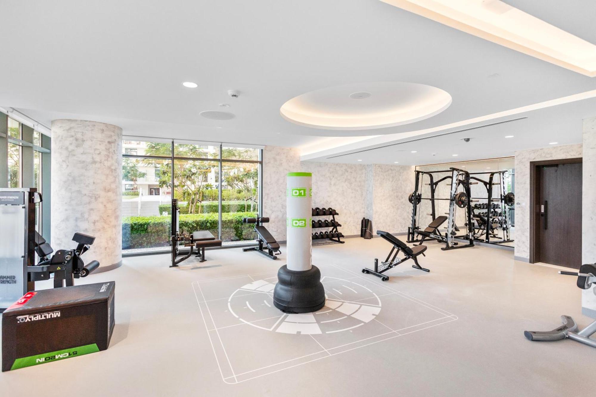 Luxurious Living In The Heart Of Emaar Beachfront Appartement