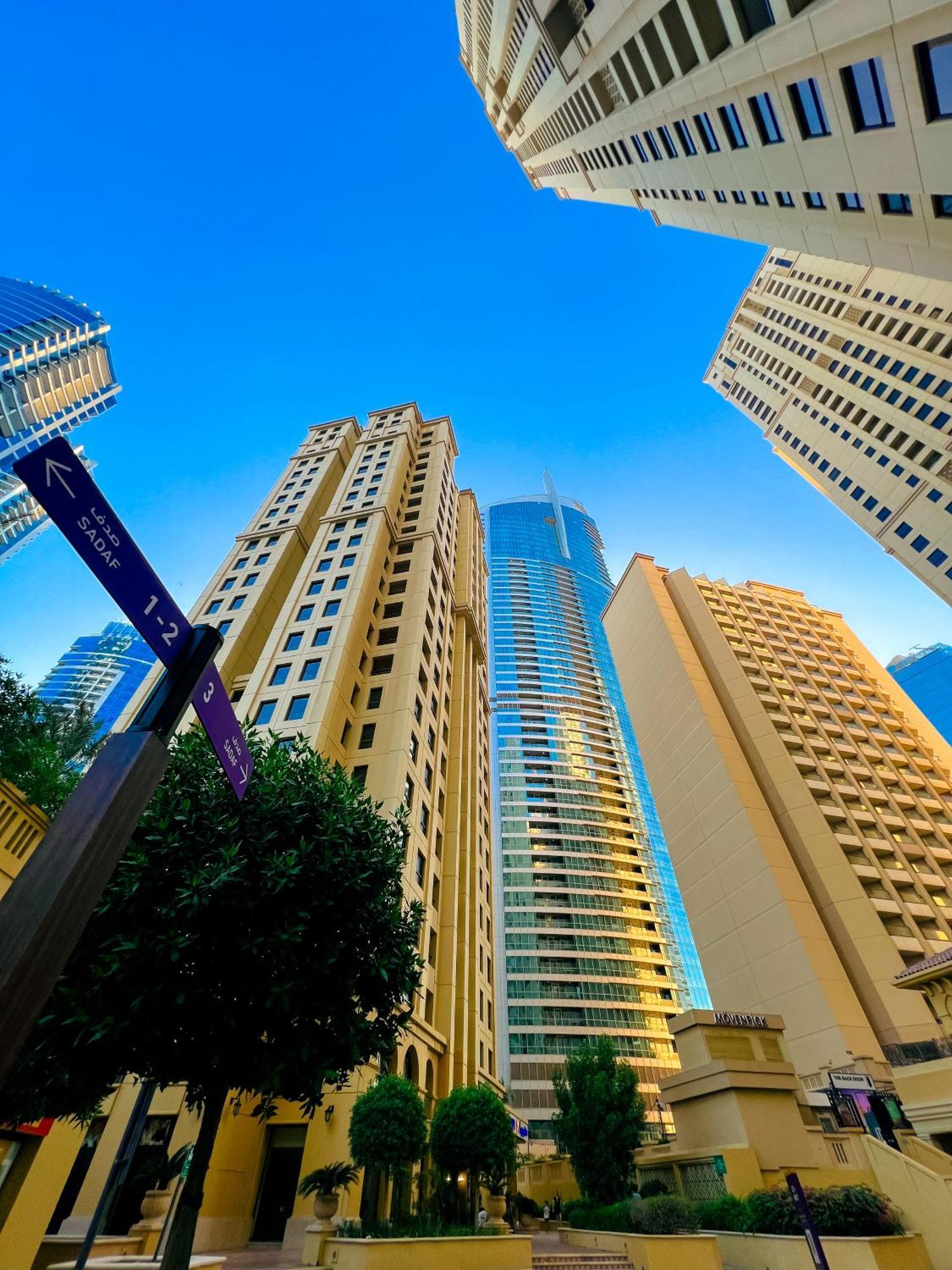 Urban Panda Sadaf Jbr Hostal