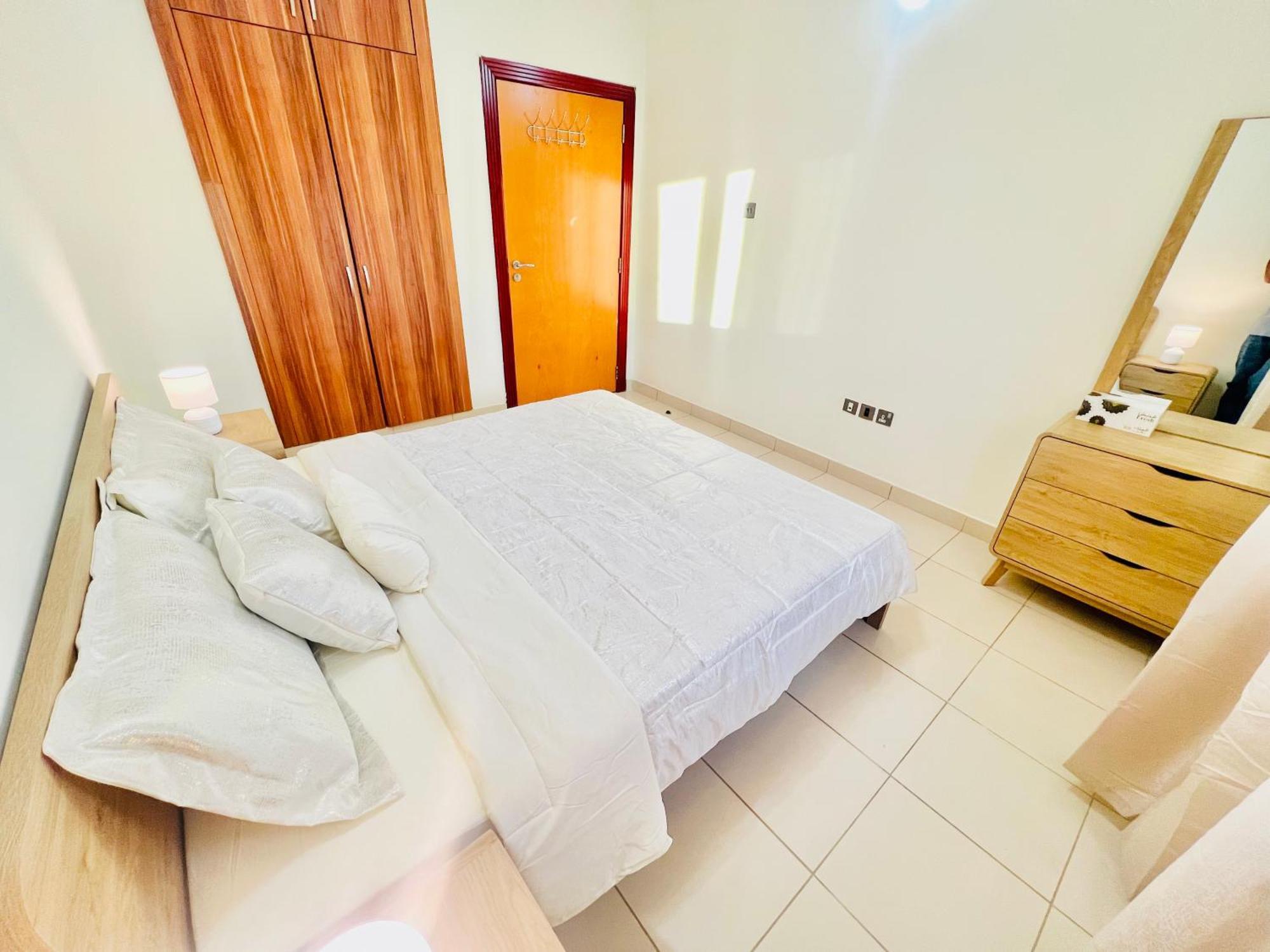 Apartament Cozy 1 Bedroom In By Al Ghaimah Homes Dubai