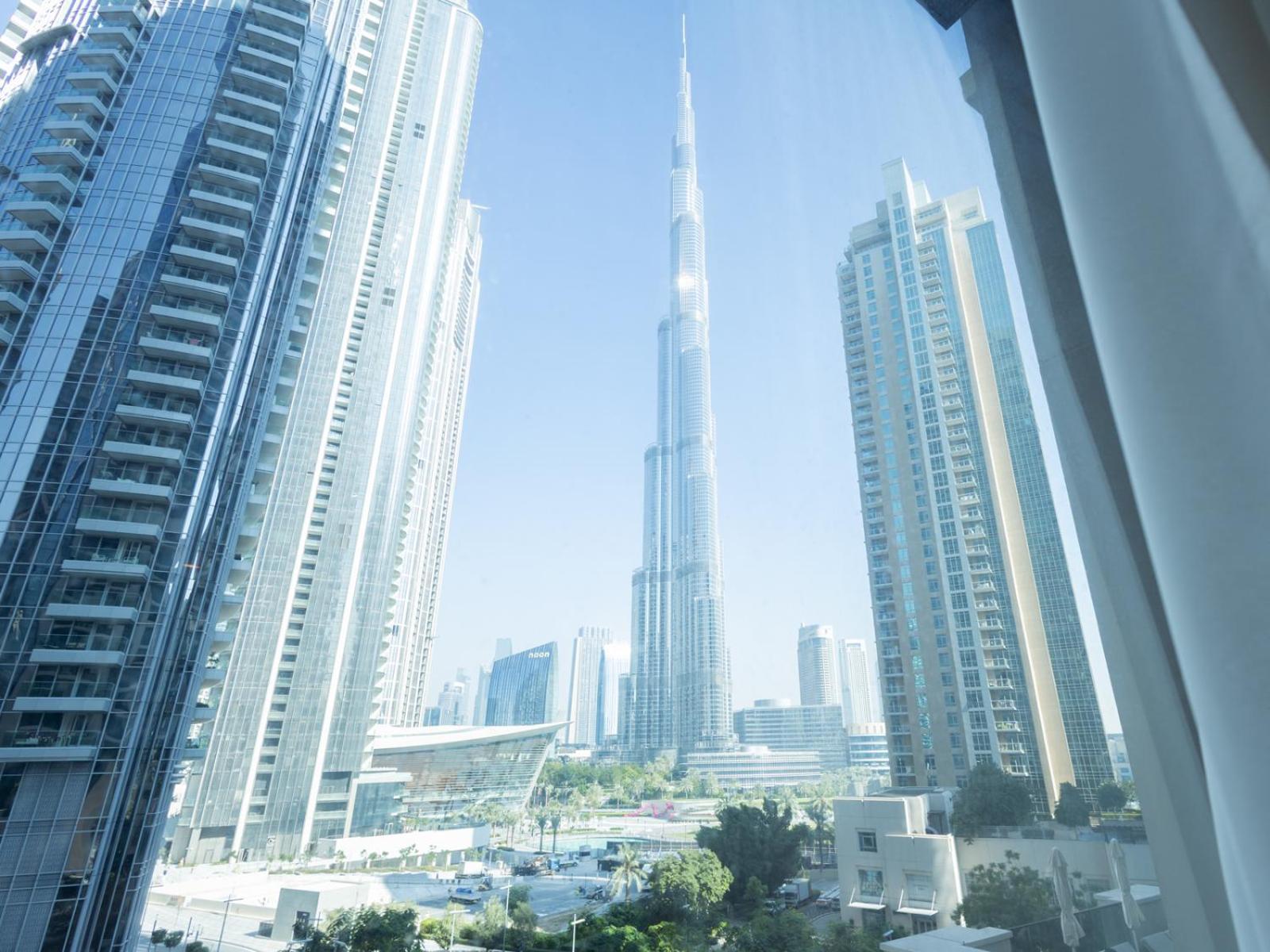Apartament Mh - Burj View - Act Tower -2br - Ref401