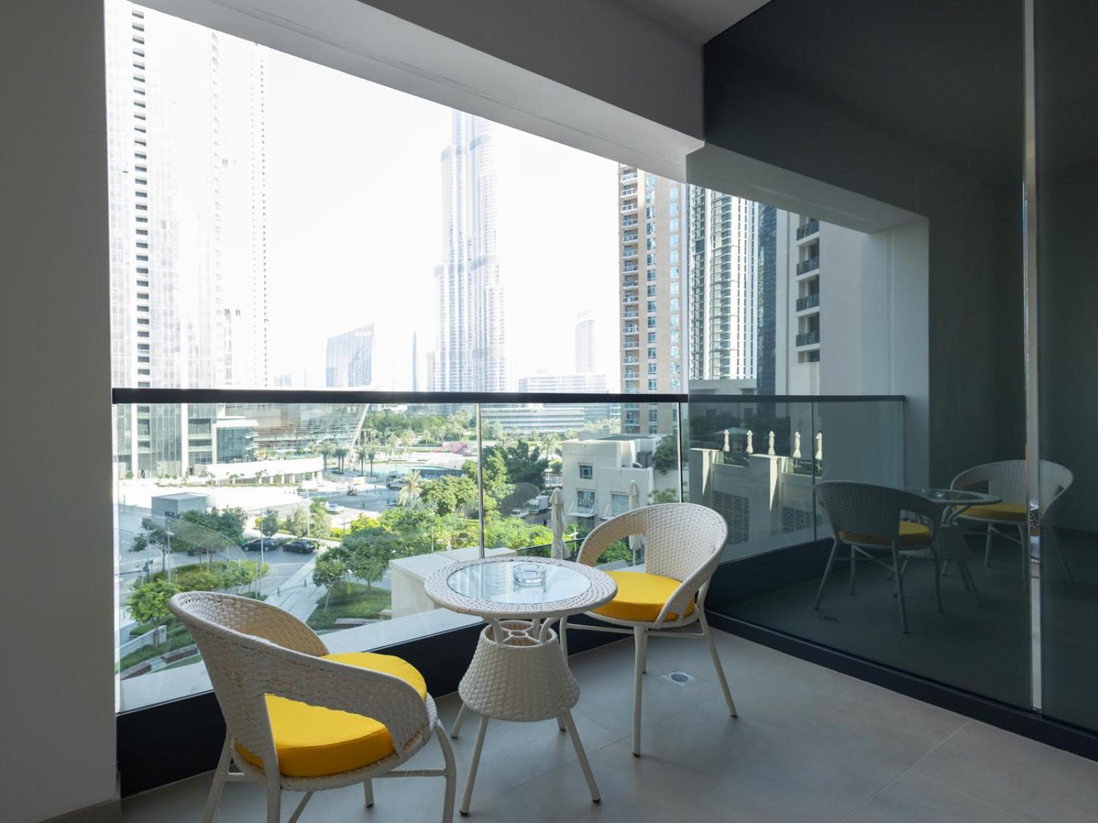 Mh - Burj View - Act Tower -2br - Ref401 Apartament Dubai