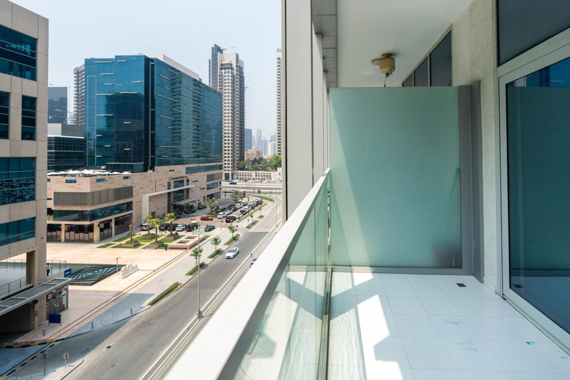 Lägenhet Simply Comfort In Damac Majestine