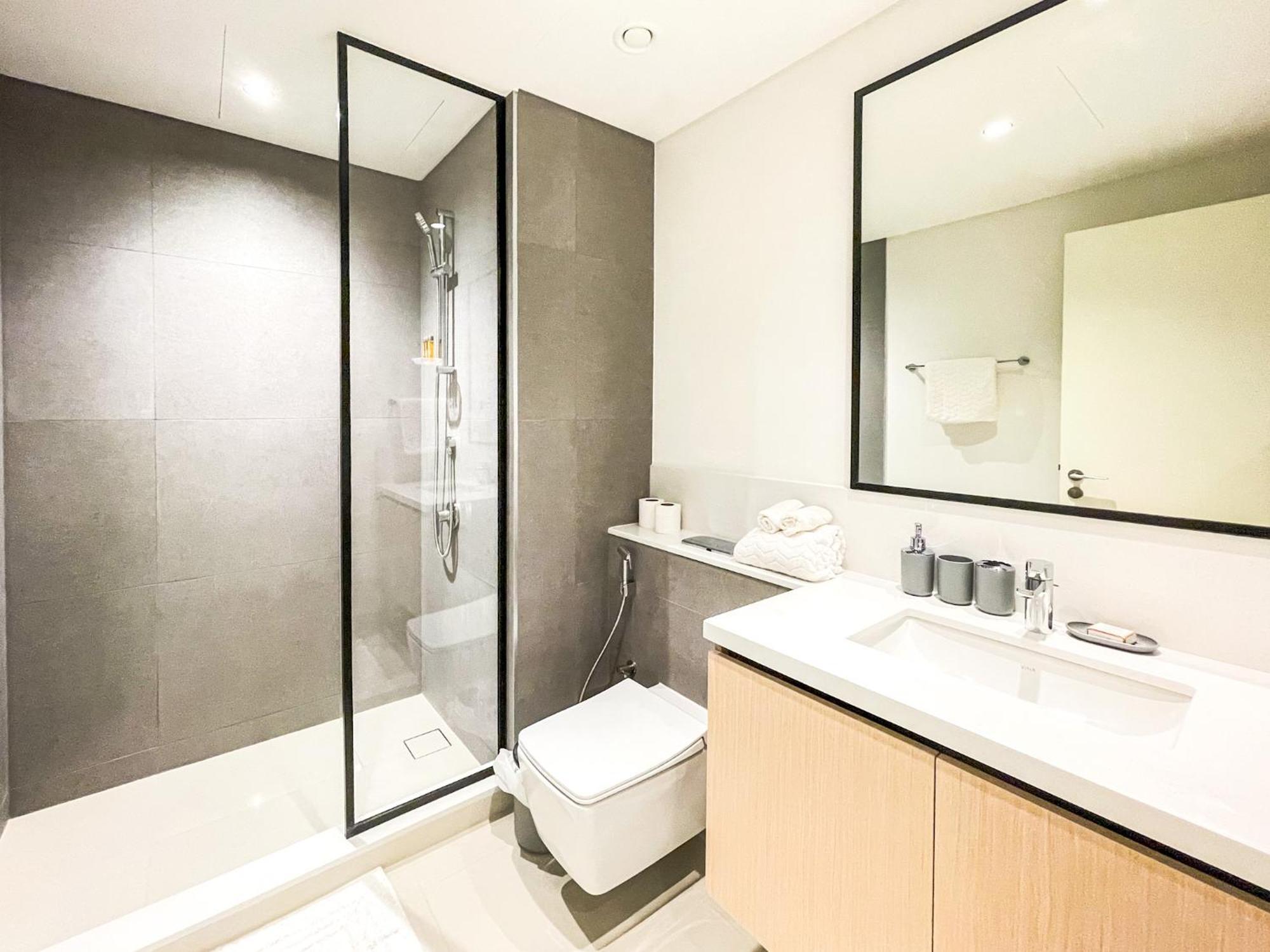 Amazing With Views In Downtown 164bc-2 Apartment *