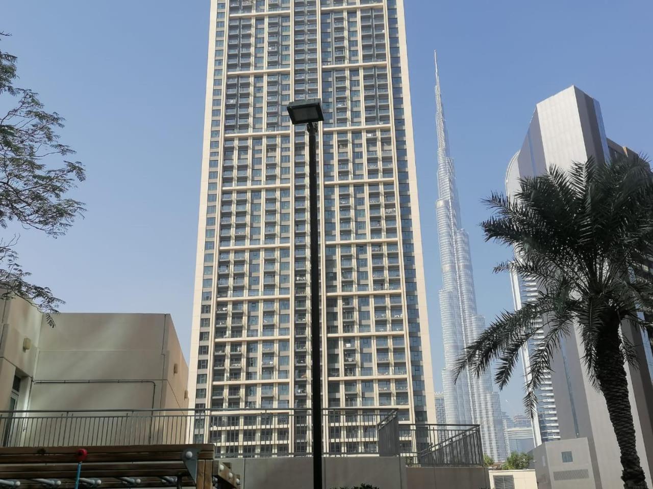 Apartemen Burj Views Tower C, Downtown,dubai Uae *